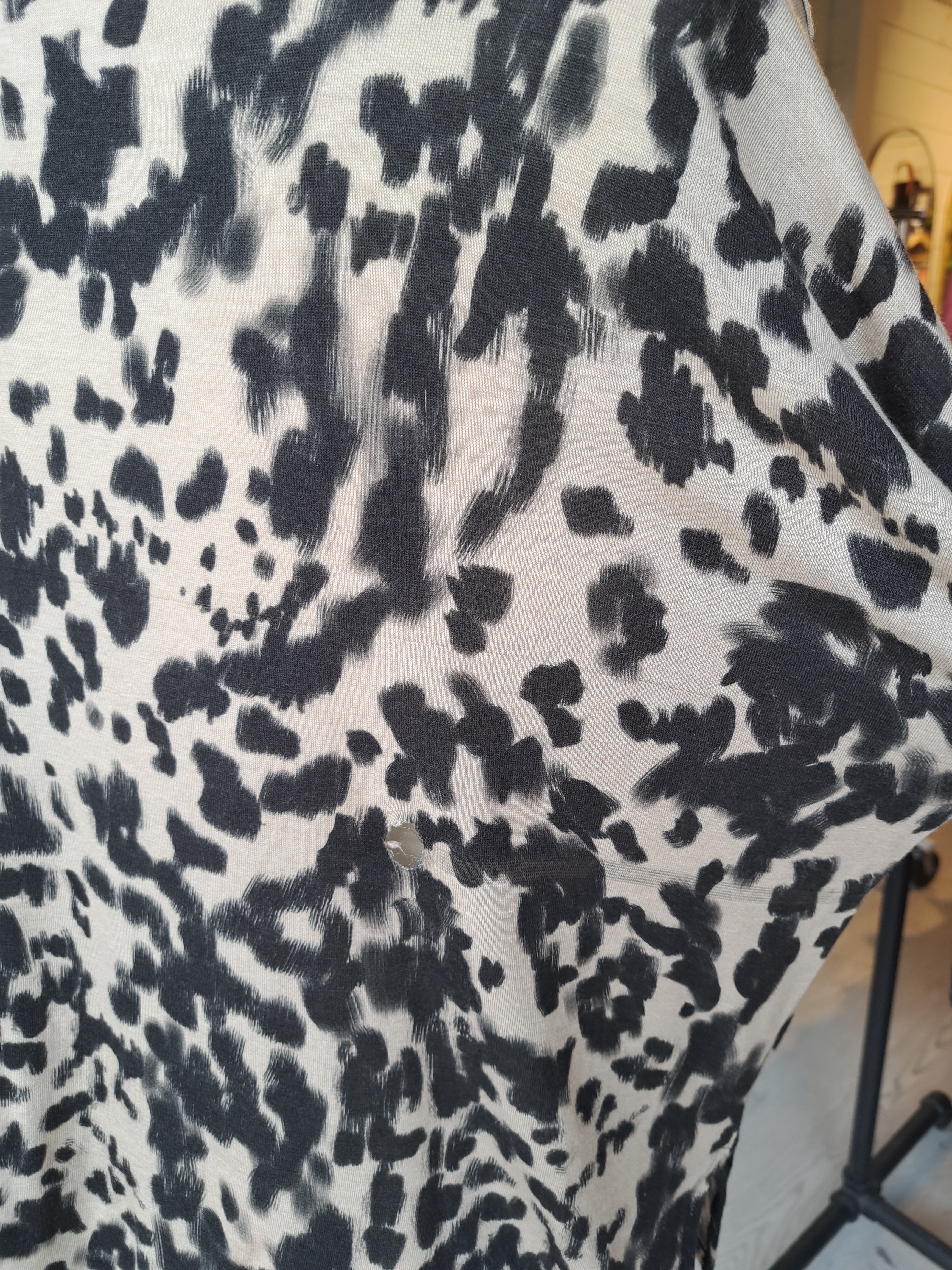 Top ALAN - Black Leo (Imperfect)