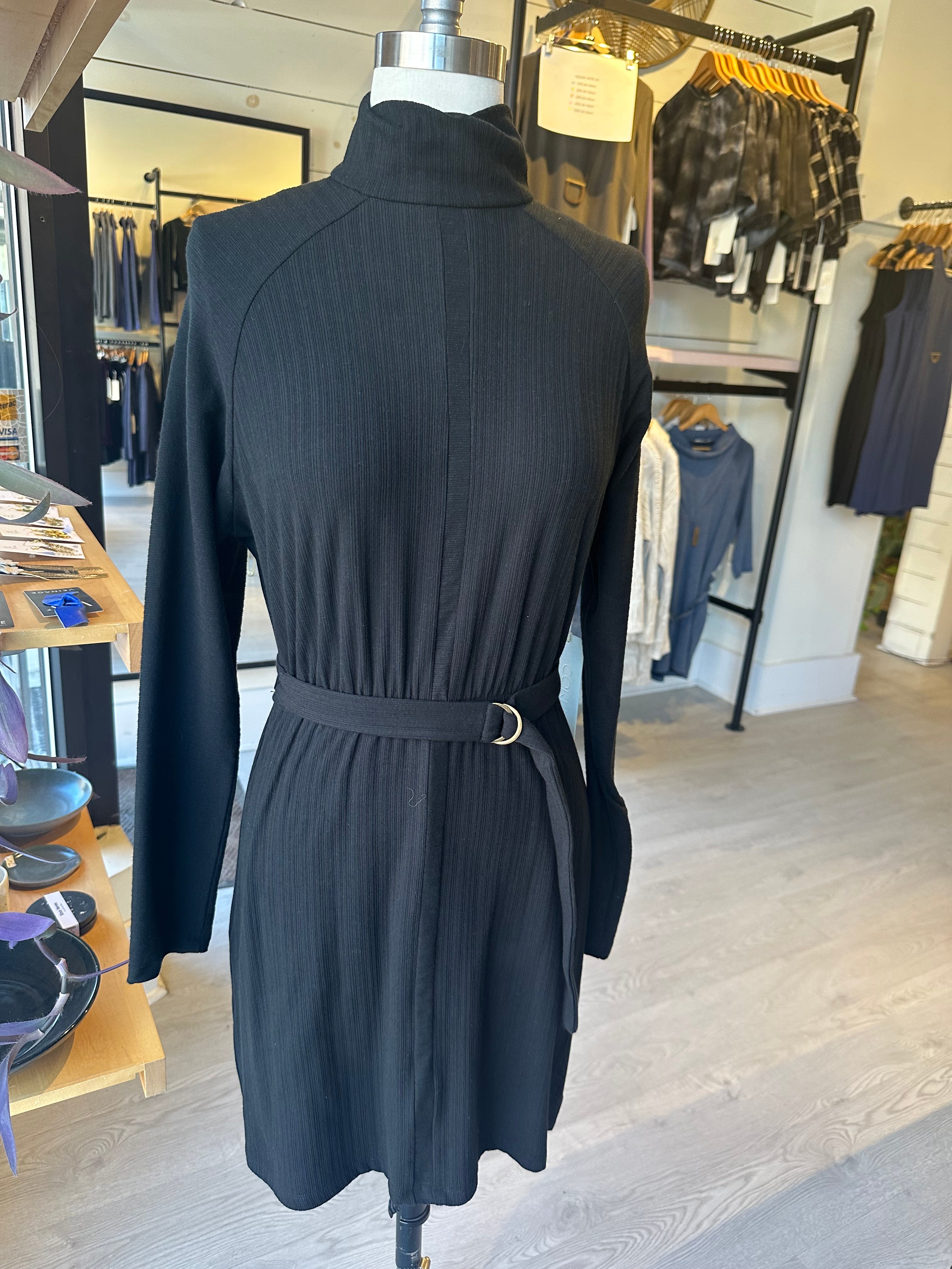 PRETTY Dress - Black (Imperfect)