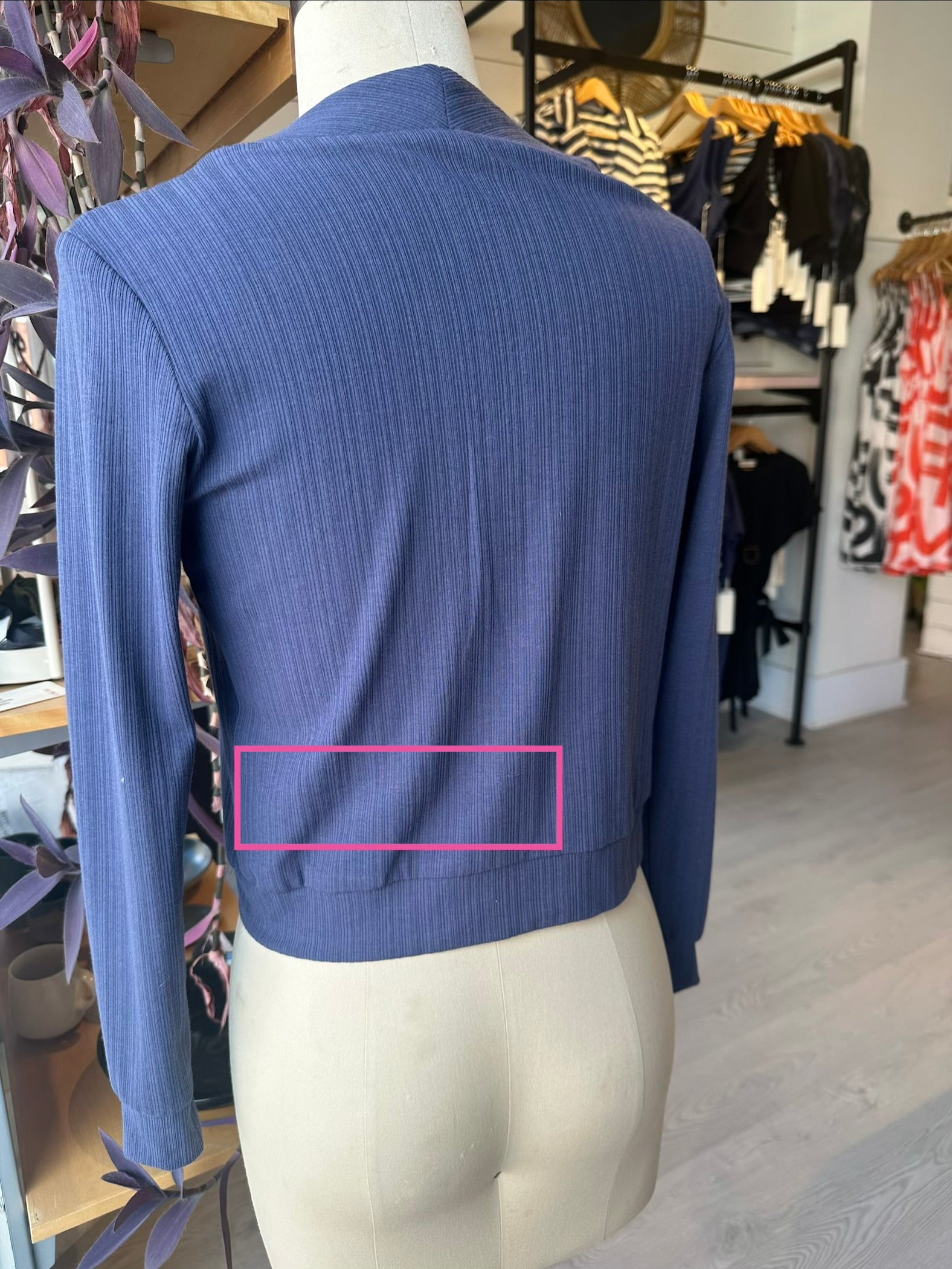 ZEPHYR Cardigan - Navy (Imperfect)