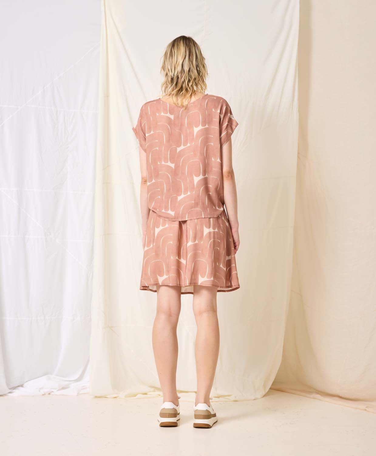 cokluch-haut-ombre-arche-macchiato-pe24