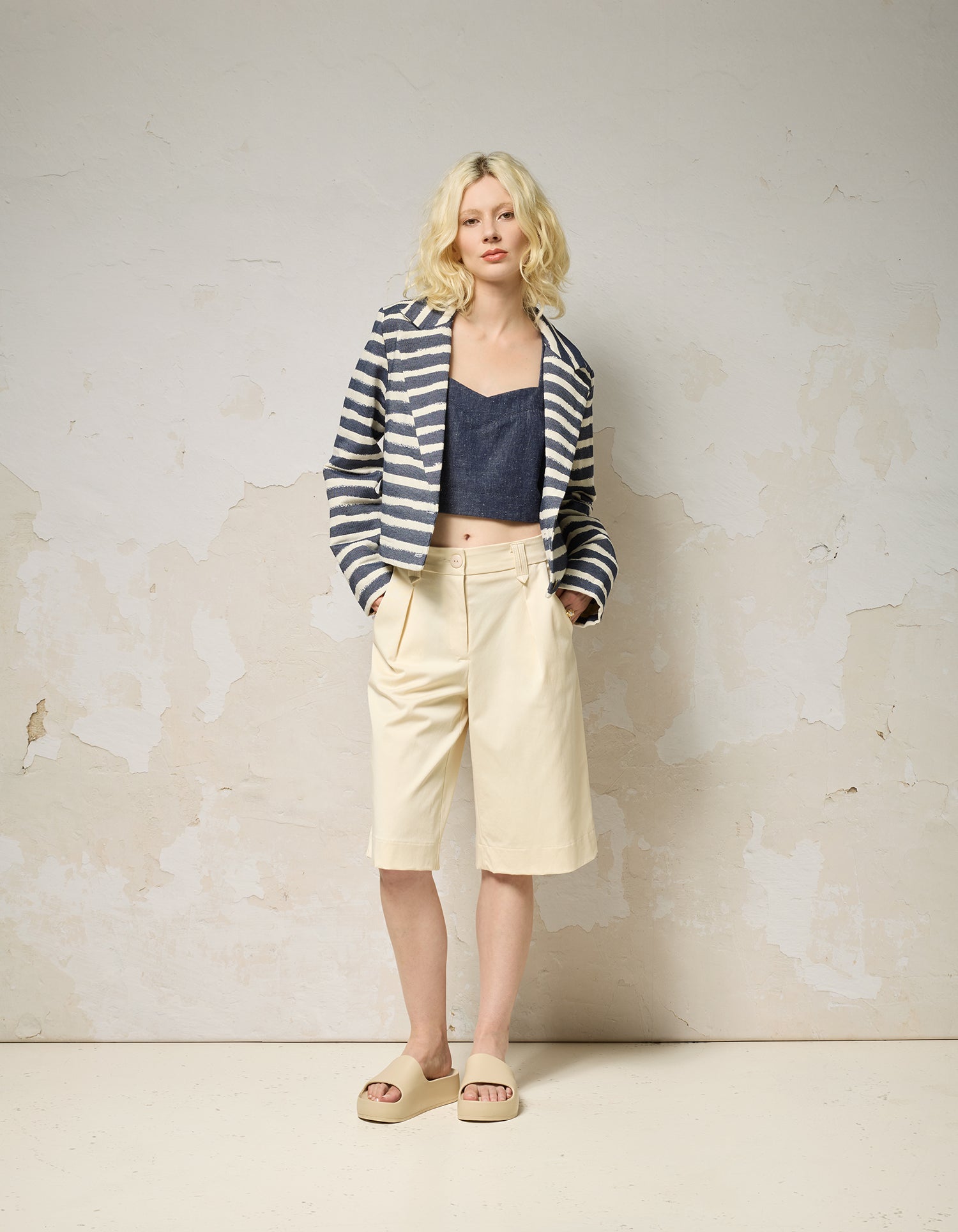 LOKÉ Bermuda shorts - Vanilla