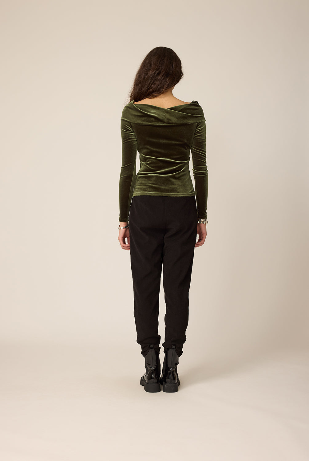 chlo-par-cokluch-haut-pull-isom-lezard-pantalon-joey-noir-ah2627-holiday