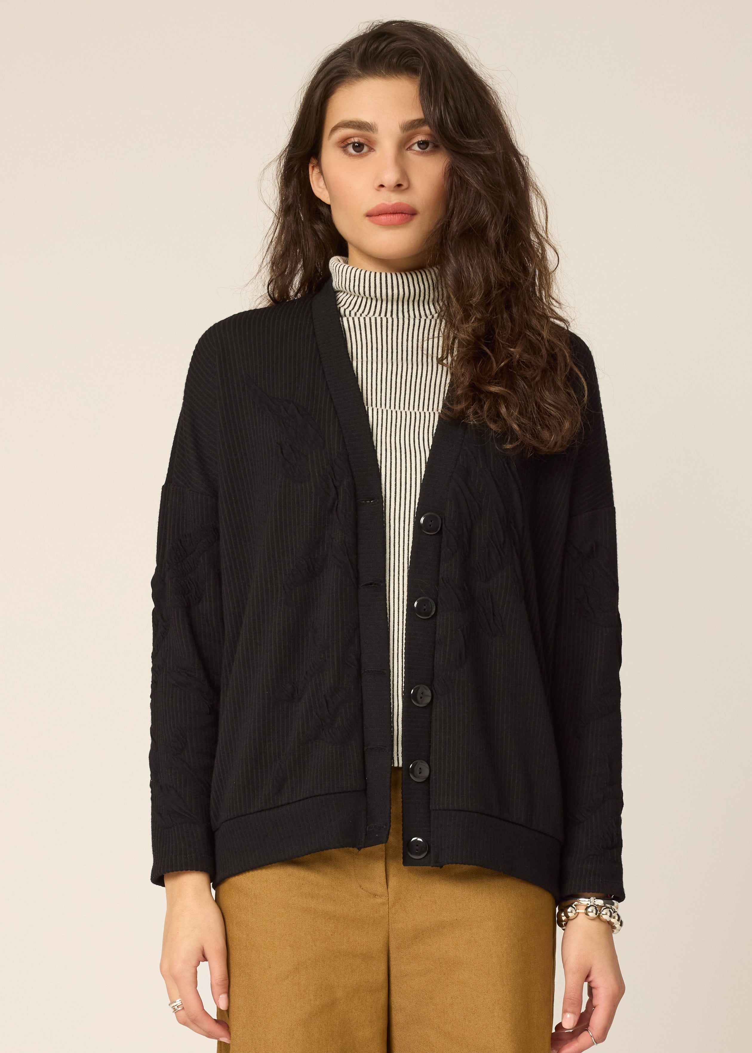 chlo-par-cokluch-haut-veste-cardigan-gus-noir-ah2627