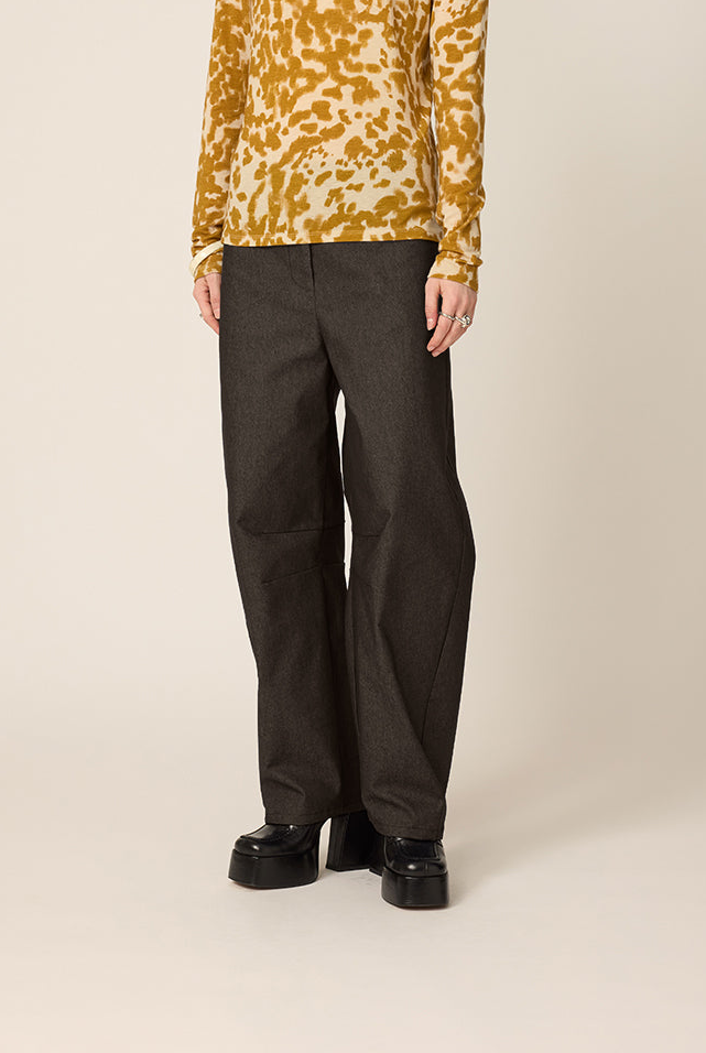 chlo-par-cokluch-pantalon-lee-denim-noir-ah2223