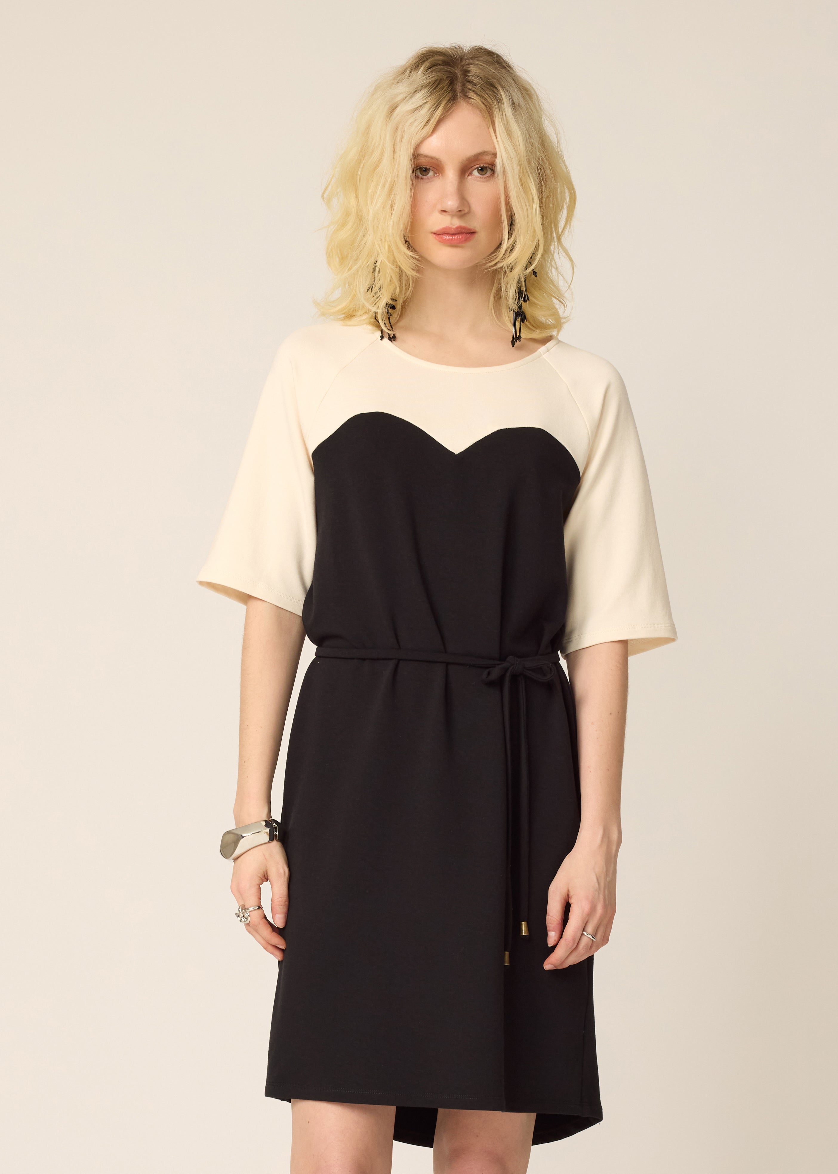 chlo-par-cokluch-robe-baria-noir-vanille-ah2627