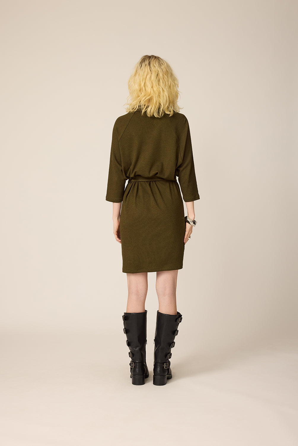 chlo-par-cokluch-robe-mariam-olive-ah2627