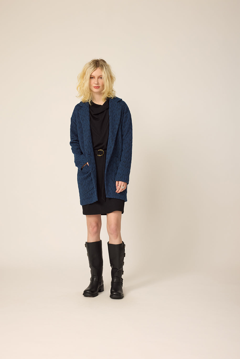 chlo-par-cokluch-veste-evan-deepsea-robe-mariam-noir-ah2627