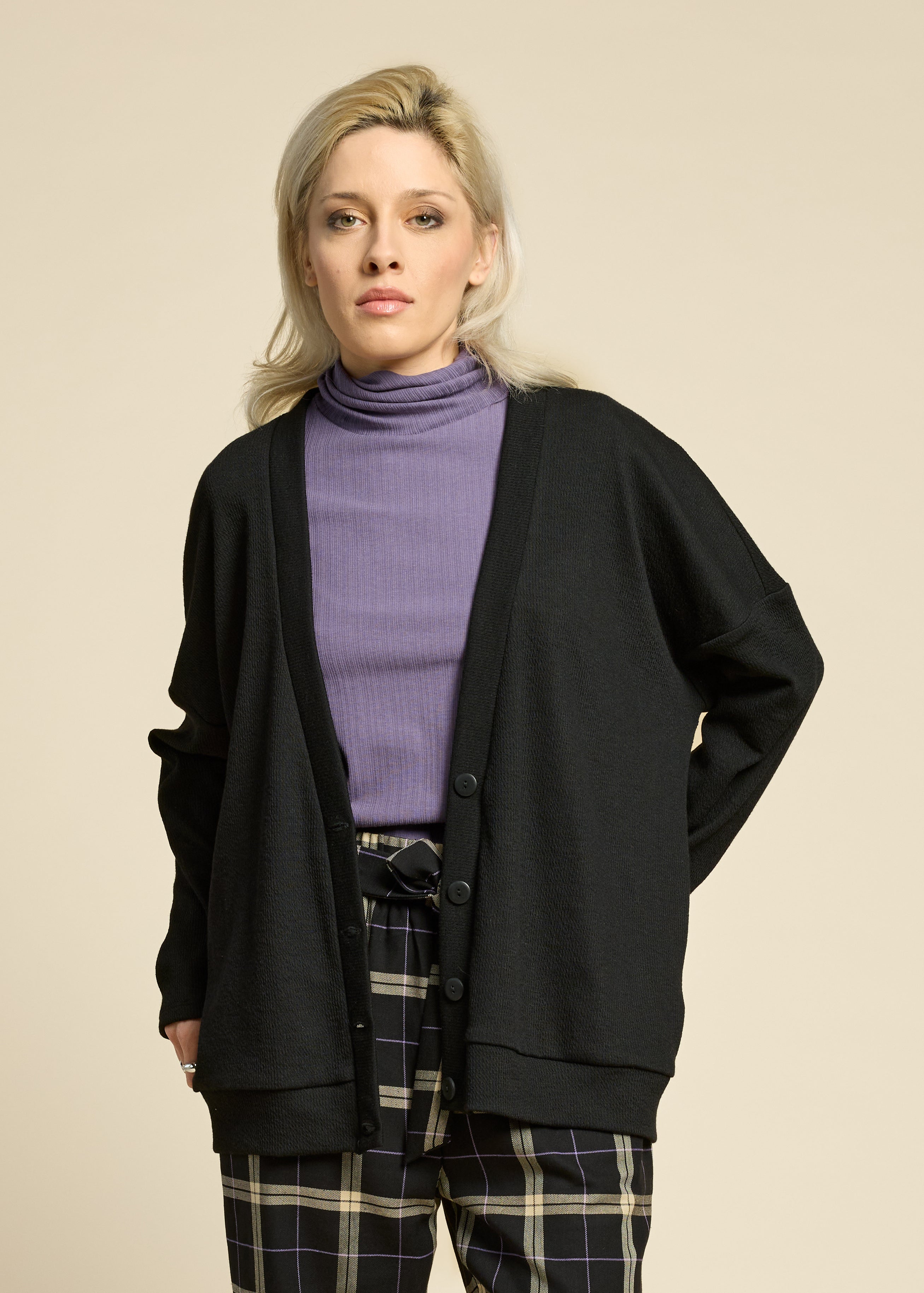 cokluch-cardigan-pardessus-cendres-noir-ah2526