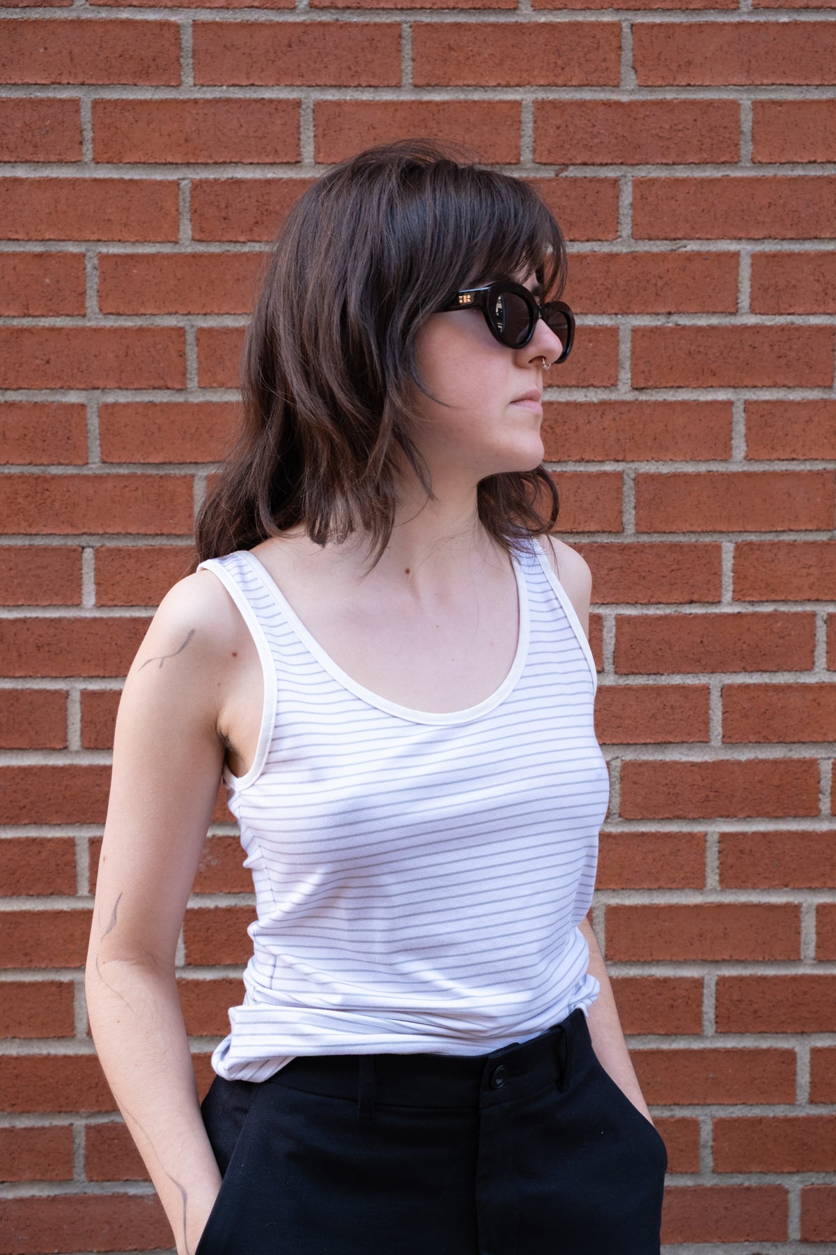 cokluch-haut-camisole-neha-raye-sauge-rayonne-bambou-coton-pe22