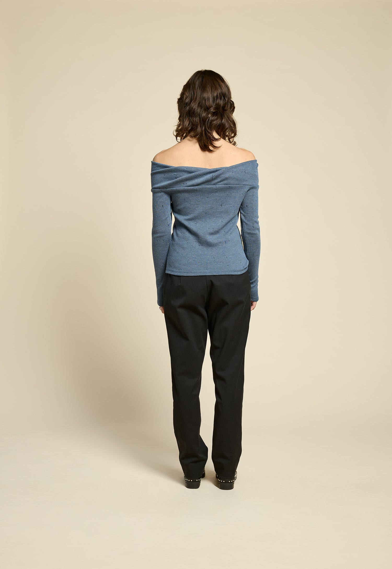 cokluch-haut-chandail-ruby-denim-pantalon-thefool-noir-ah2526