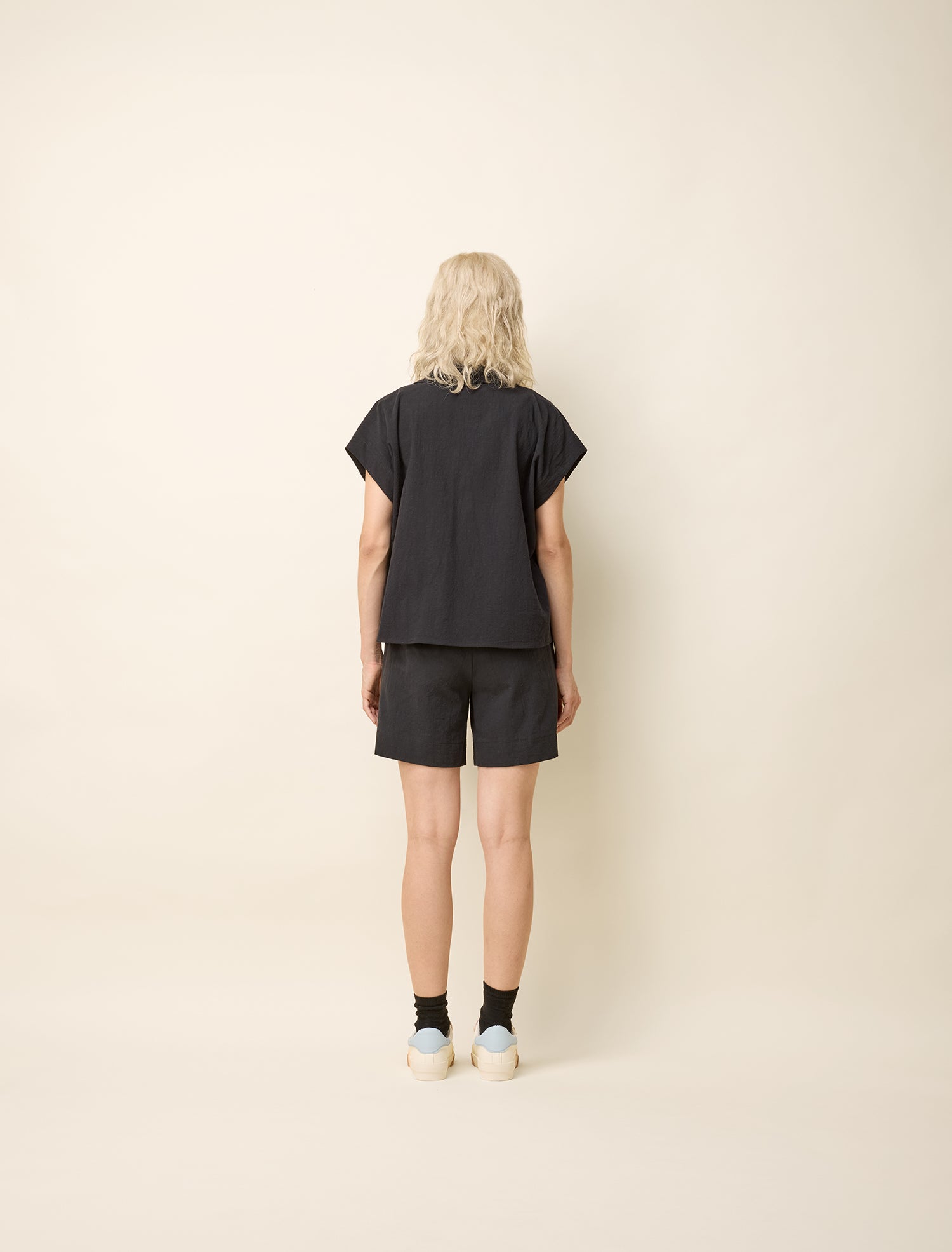 cokluch-haut-chemise-phebe-noir-pe25