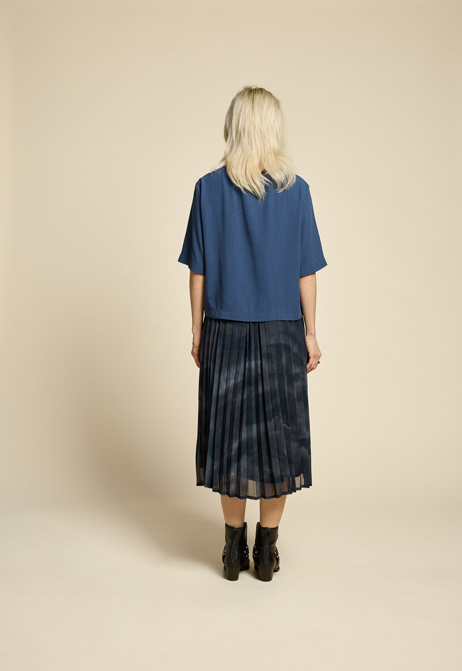 cokluch-haut-lea-denim-jupe-flowers-mist-twilight-ah2526