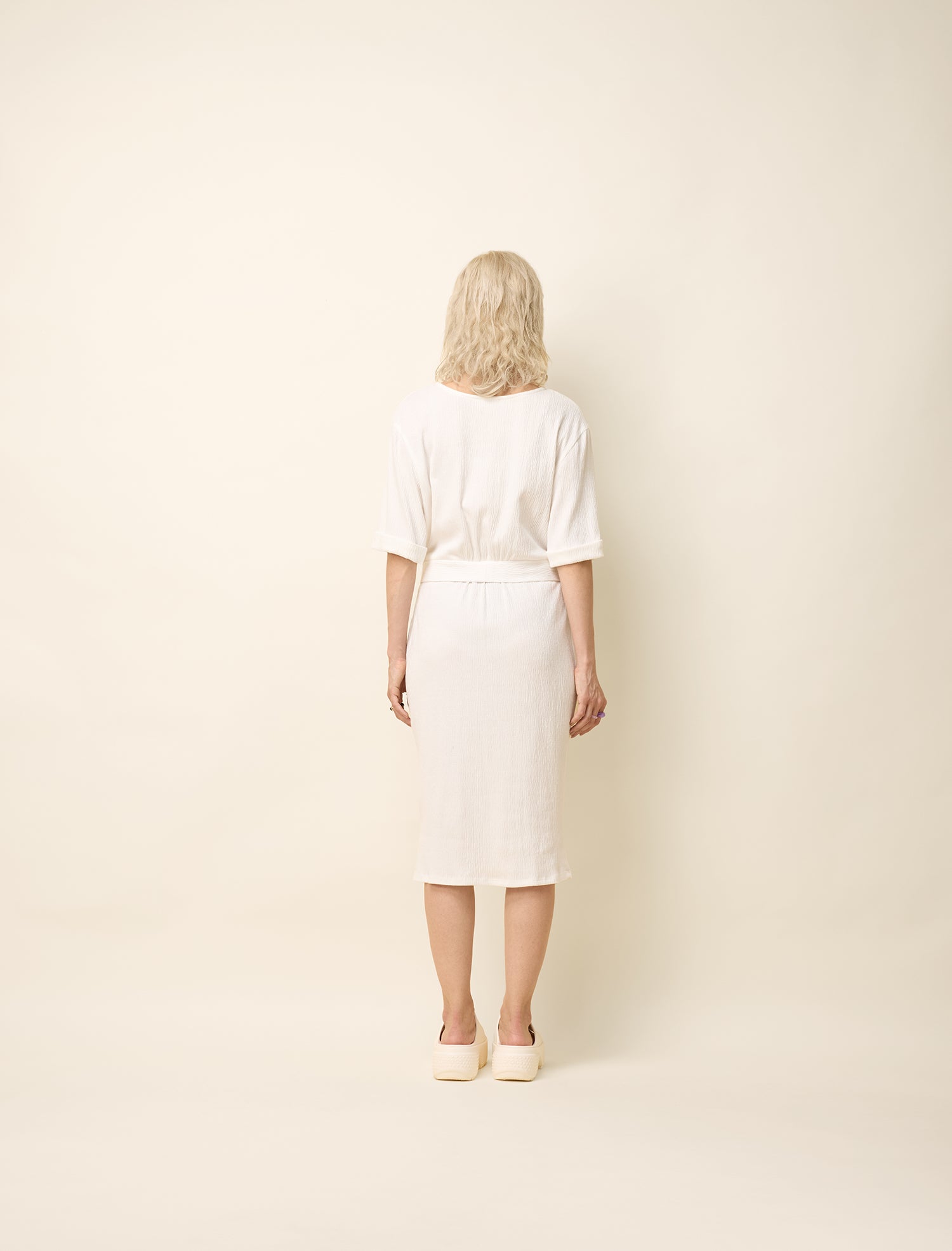 cokluch-robe-aziza-offwhite-pe25