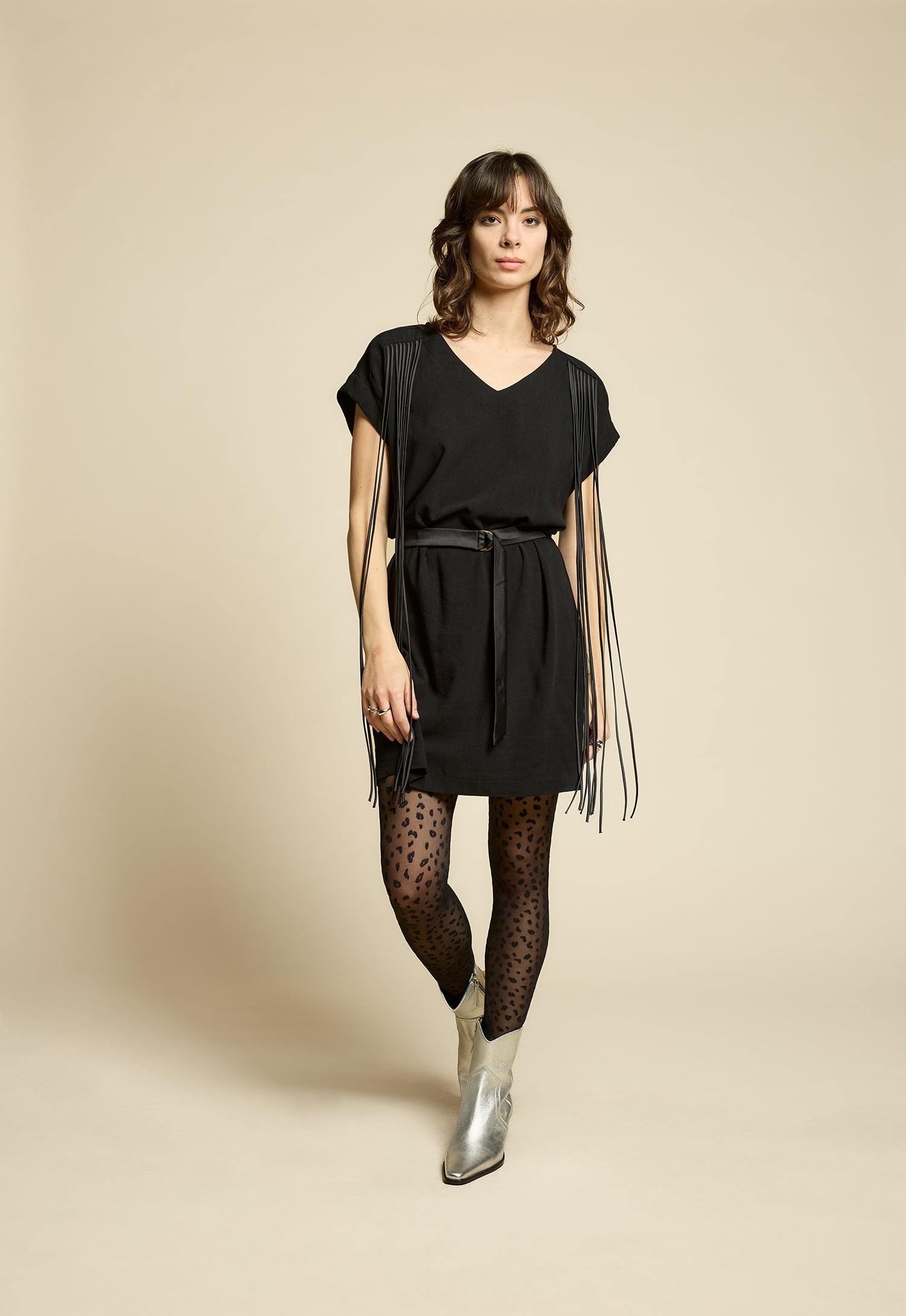 cokluch-robe-etoile-noir-ah2526-holiday