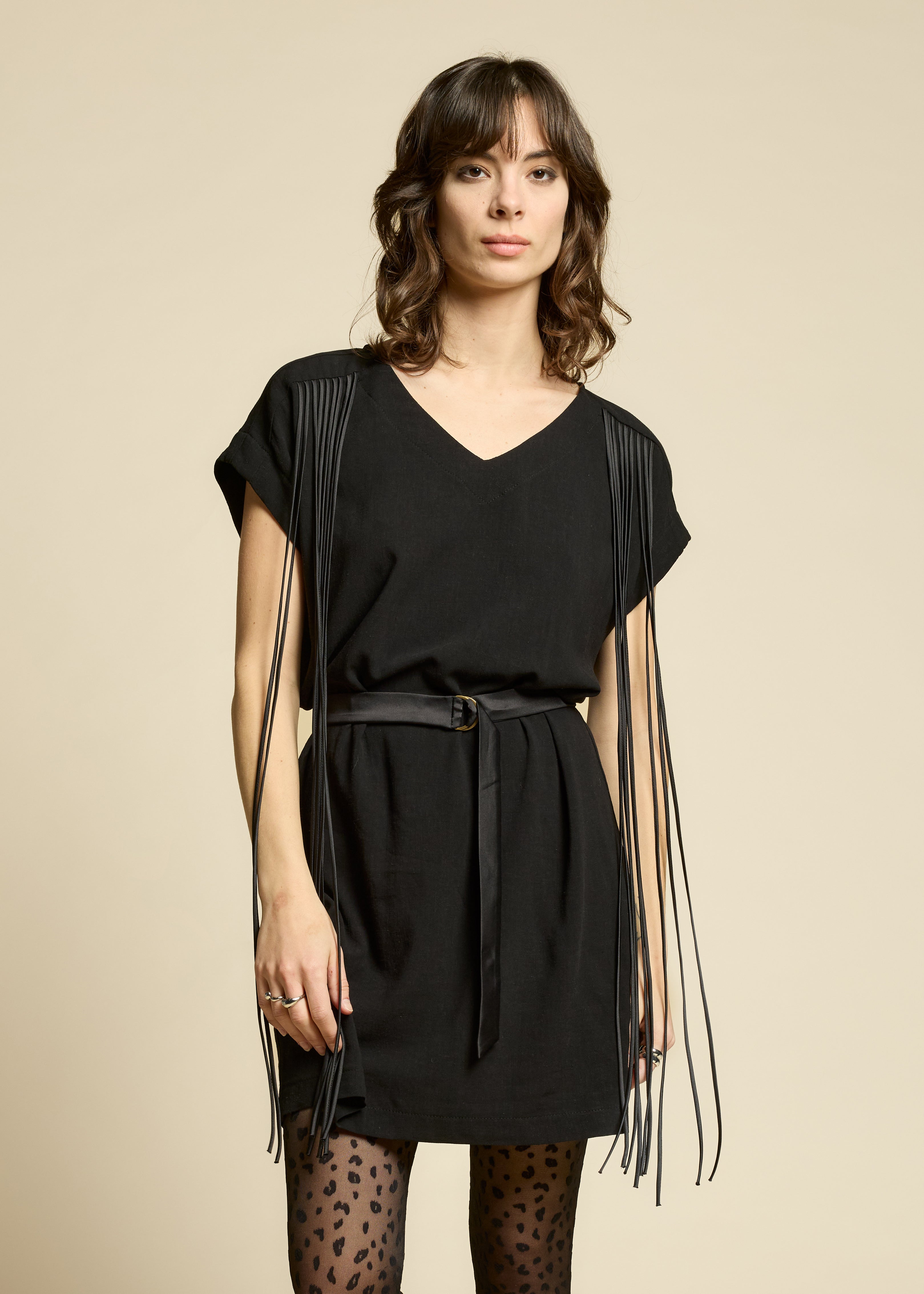 cokluch-robe-etoile-noir-ah2526-holiday