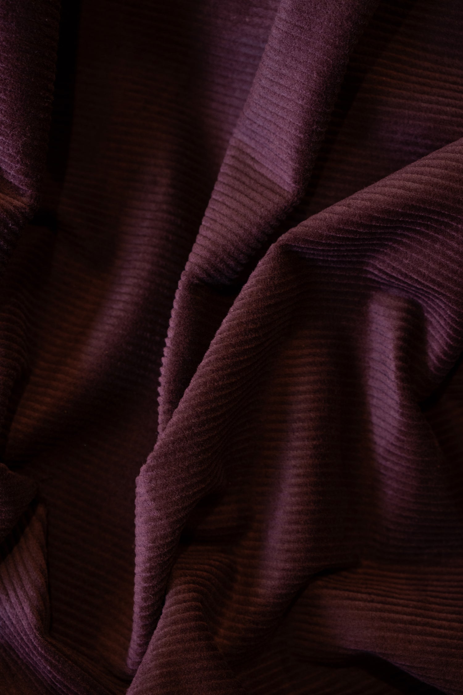 cokluch-tissus-velourscotele-merlot-coton