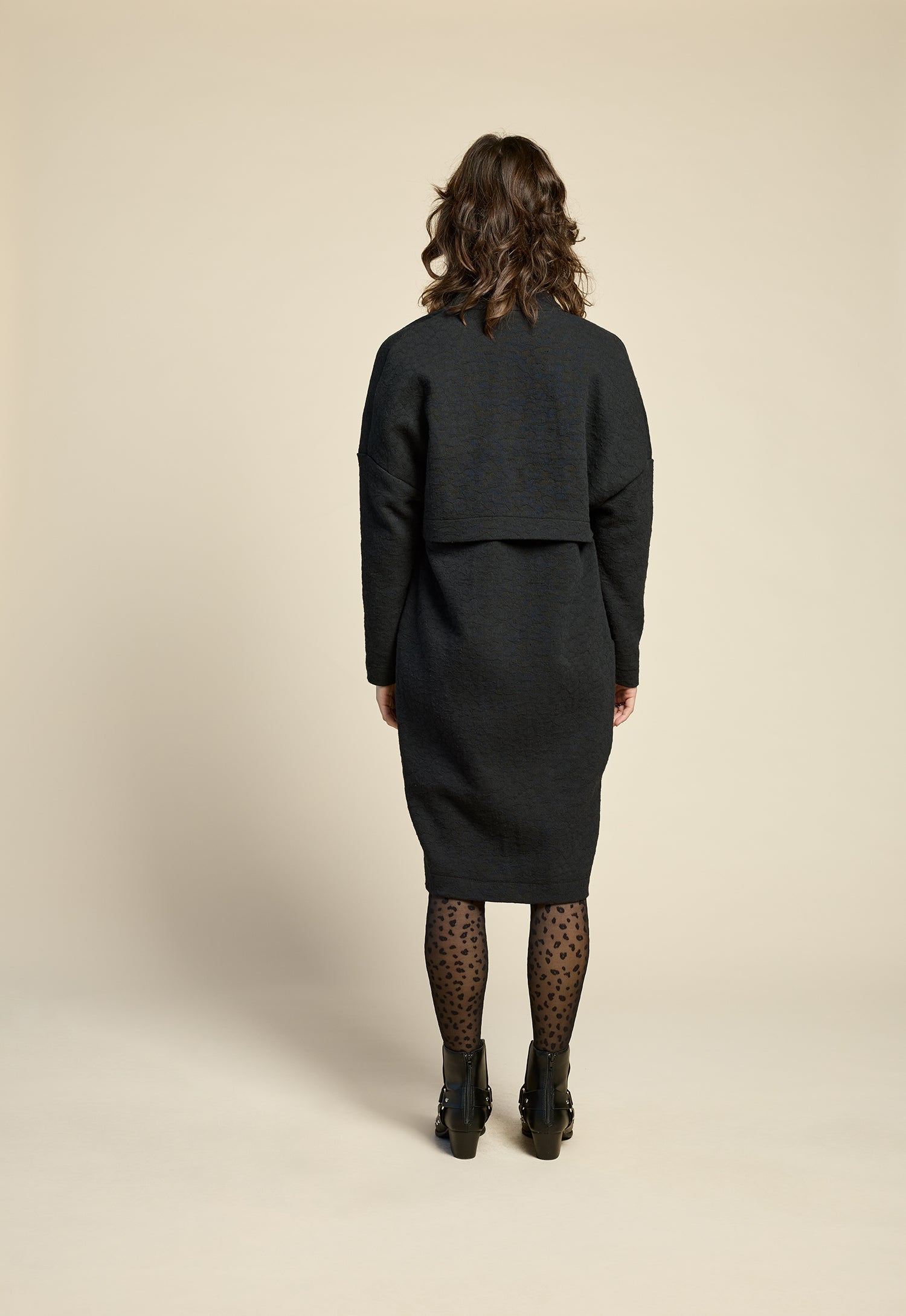 cokluch-veste-pardessus-littlelies-noir-ah2526