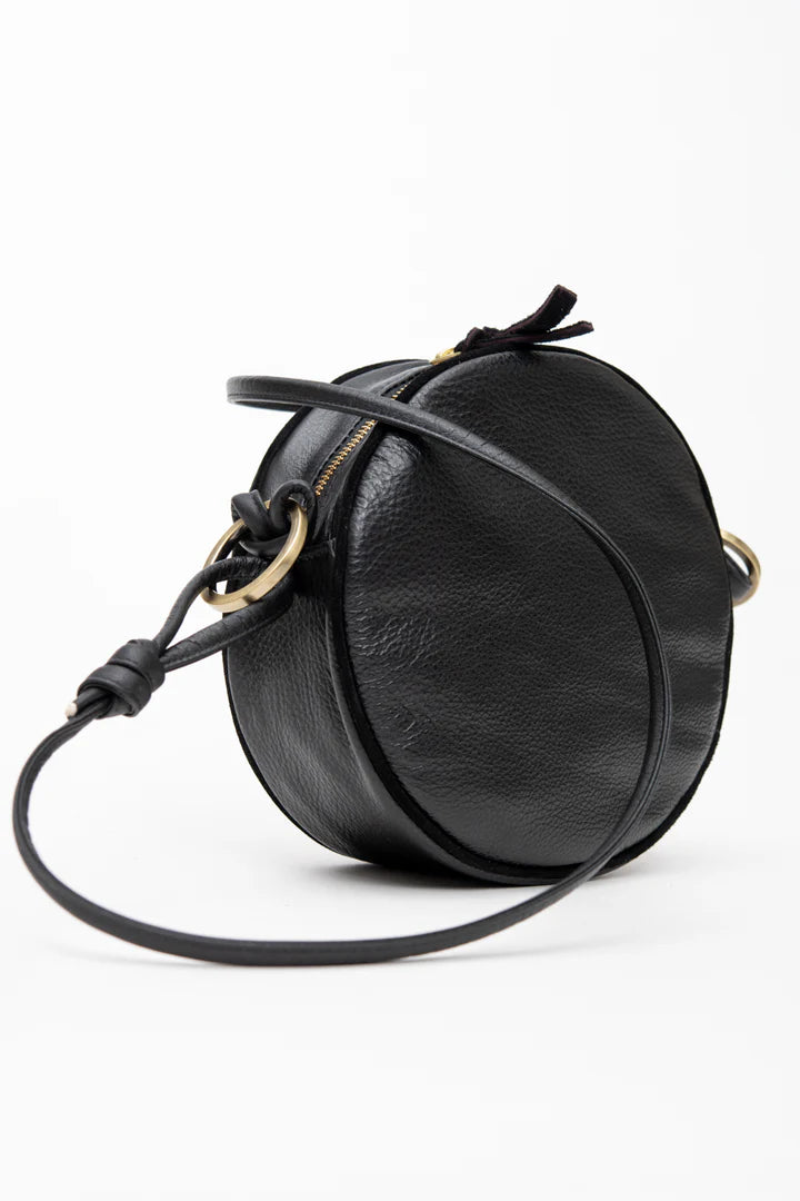 veinage-sac-sacbandouliere-sacamain-cuir-suede-noir