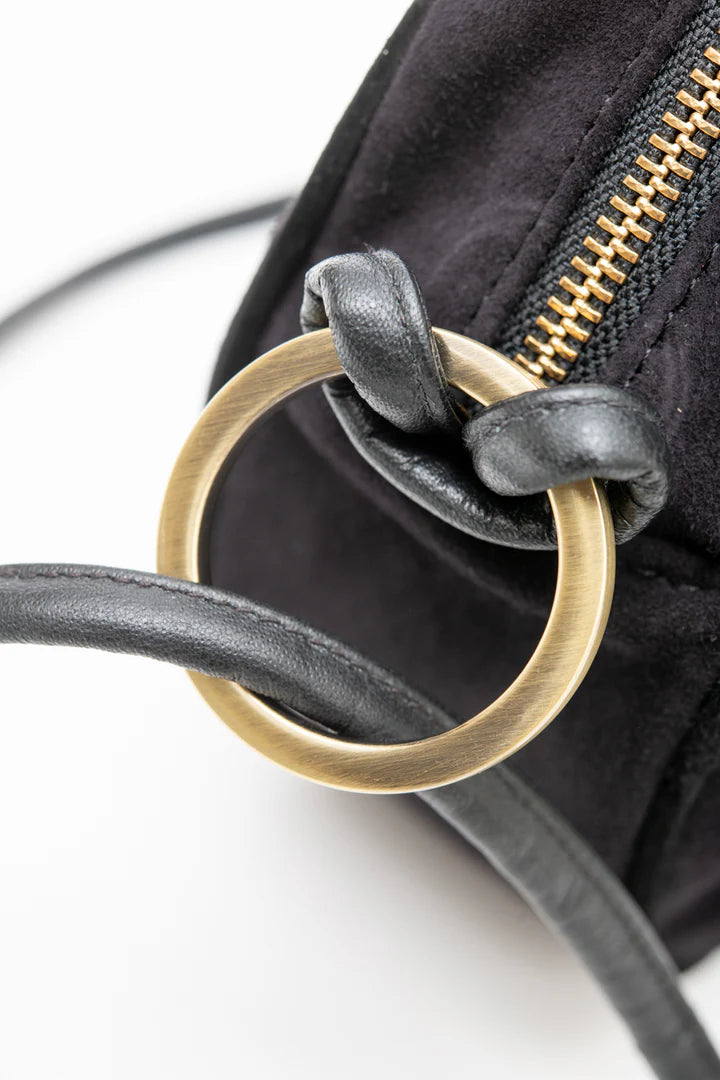 veinage-sac-sacbandouliere-sacamain-cuir-suede-noir