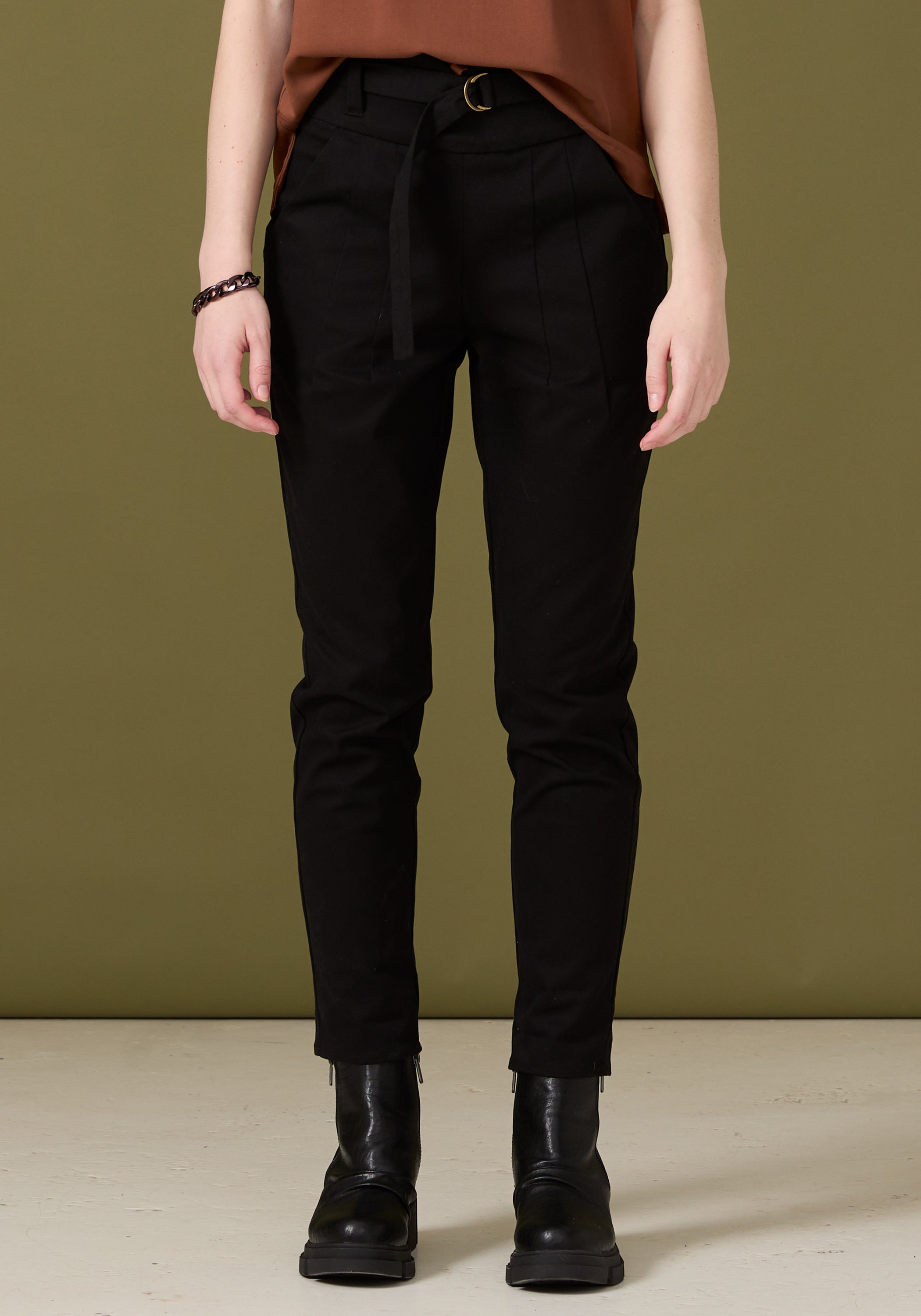 cokluch-pantalon-gerry-noir-ah2324