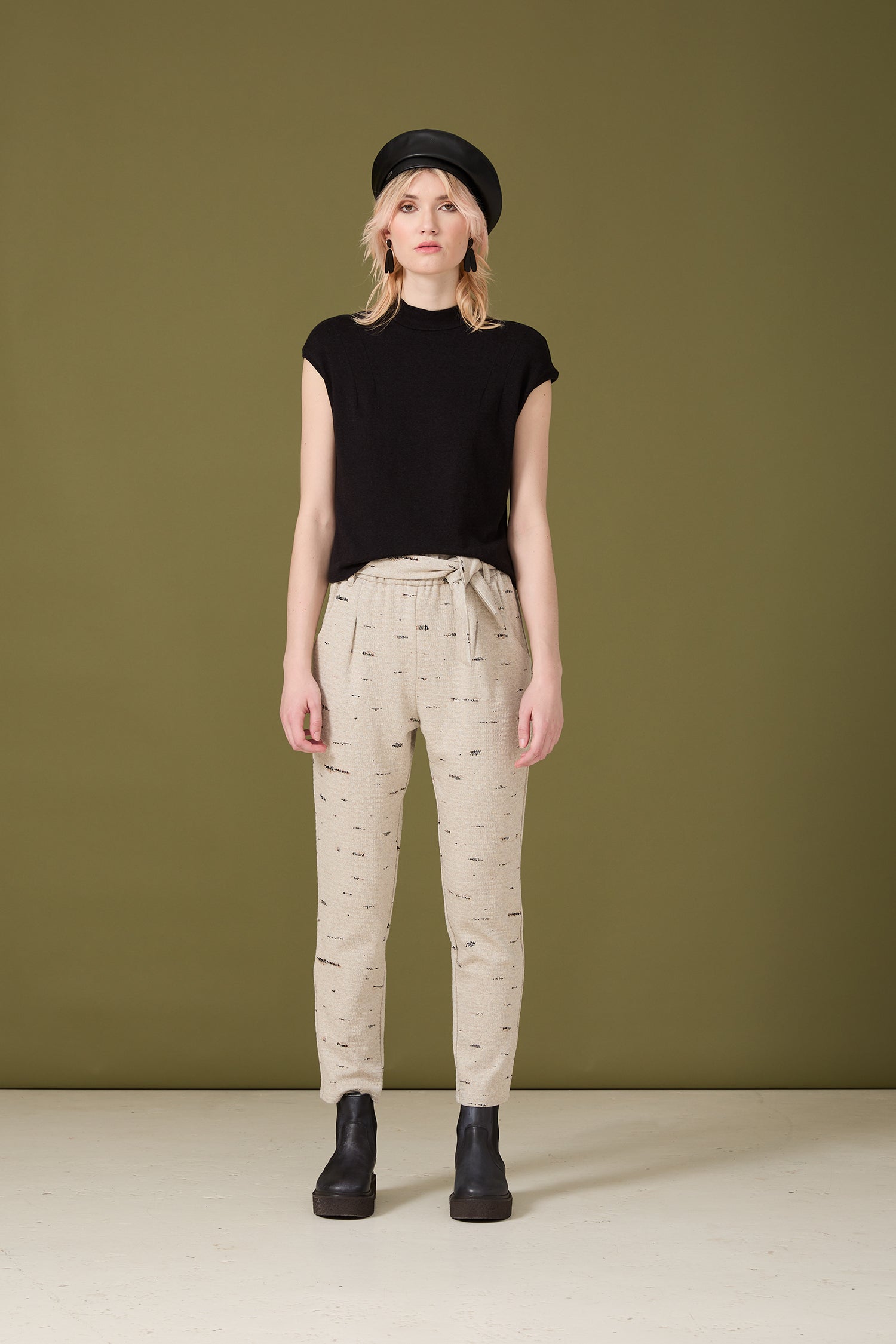 cokluch-haut-pat-noir-ah2324