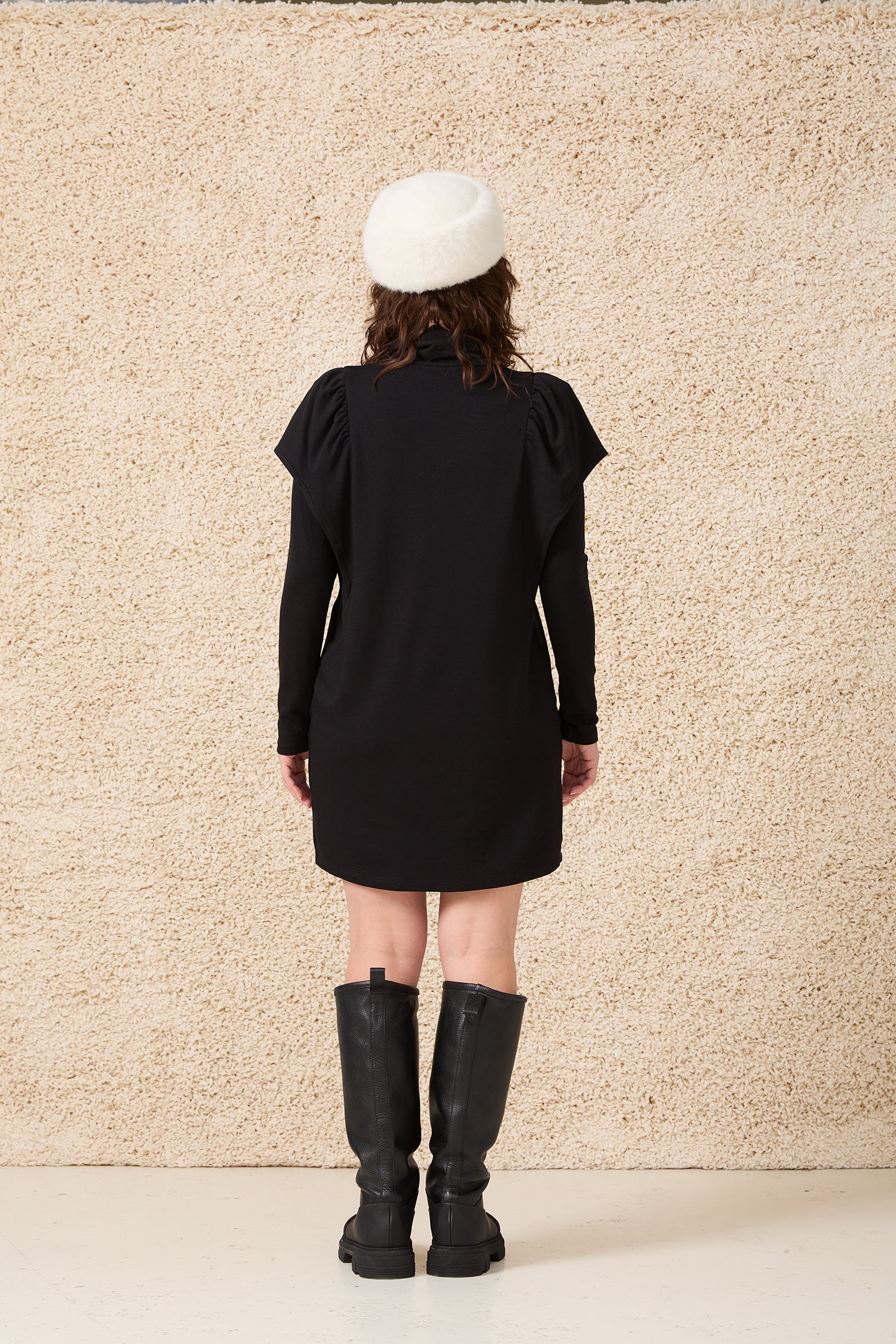 cokluch-tunique-rita-noir-ah2324