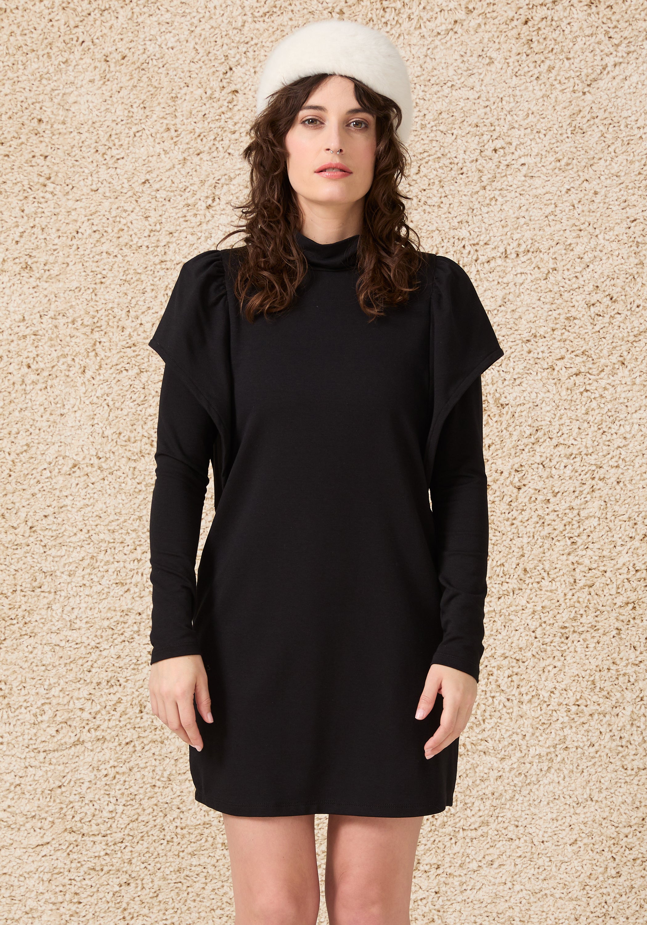 cokluch-tunique-rita-noir-ah2324