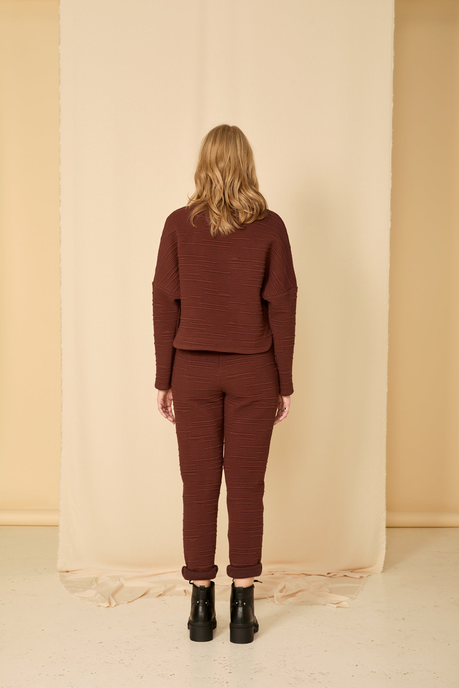 THE CRY Sweater - Spice-C