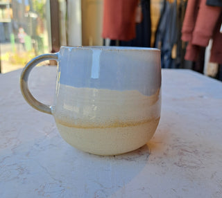 ateliermarienguyen-ceramiste-vaisselle-tasse-ceramique-blanche-coulure