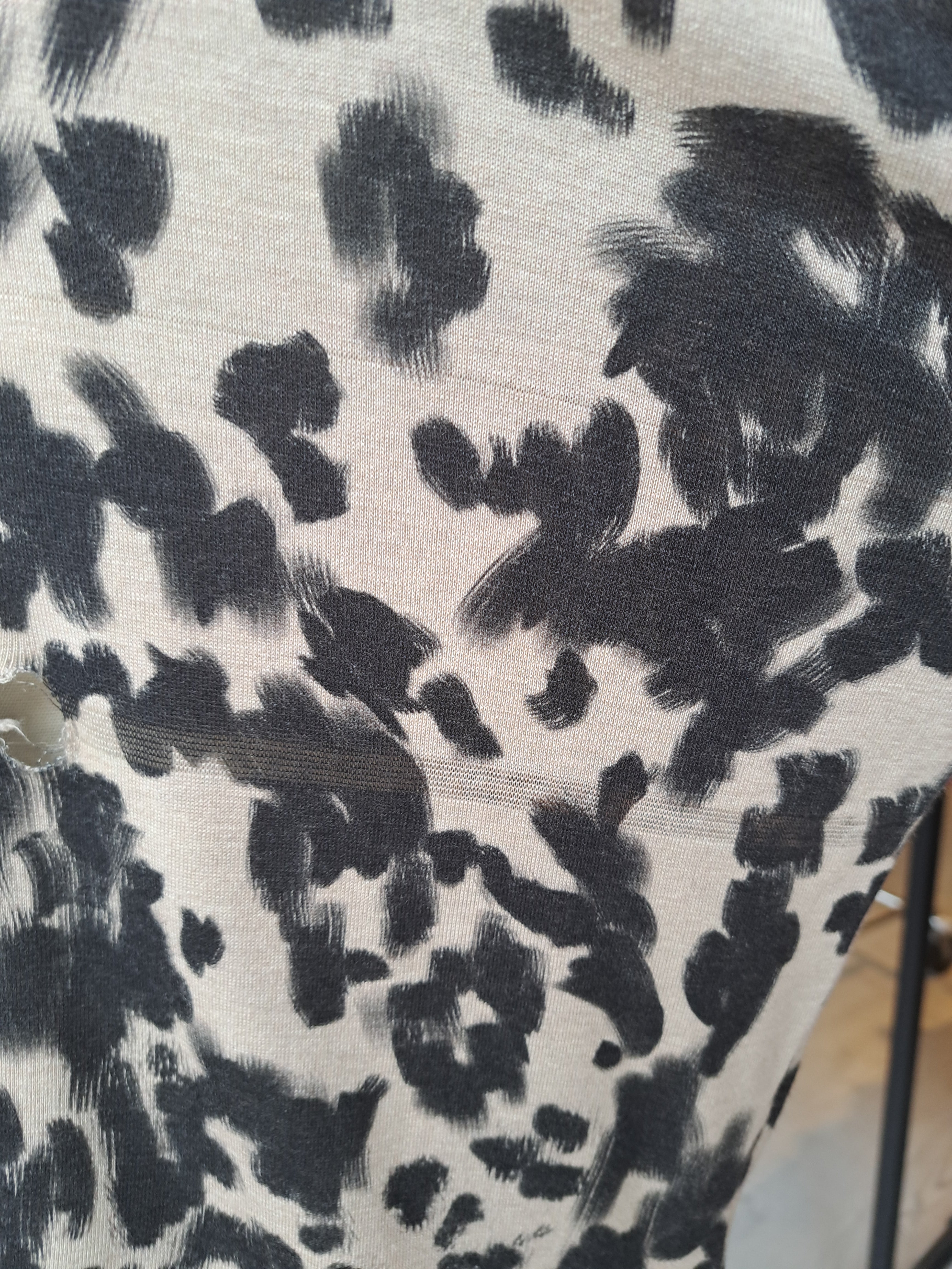 Top ALAN - Black Leo (Imperfect)