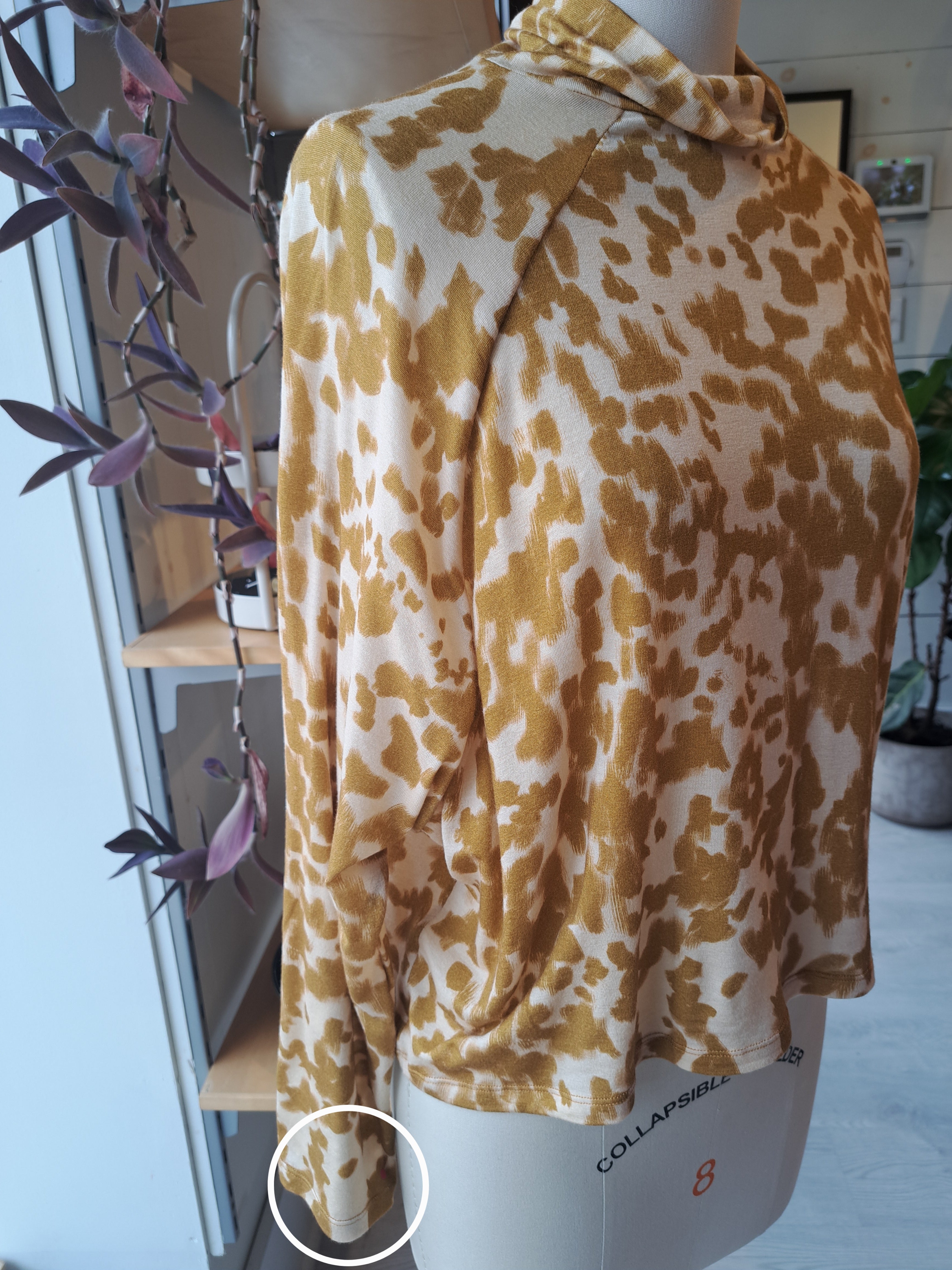 POLLY Top - Curry Leo (Imperfect)