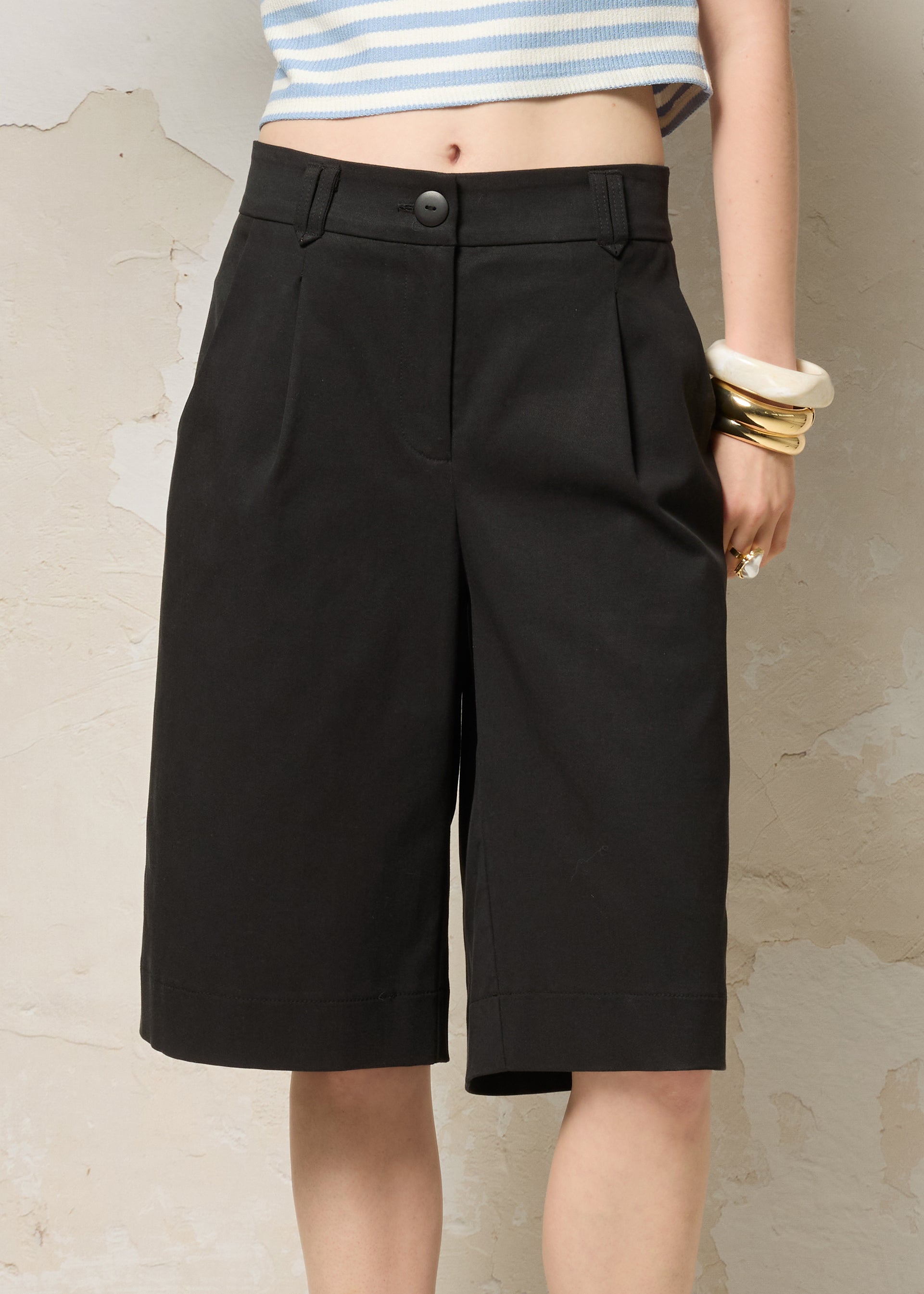 LOKÉ Shorts - Black