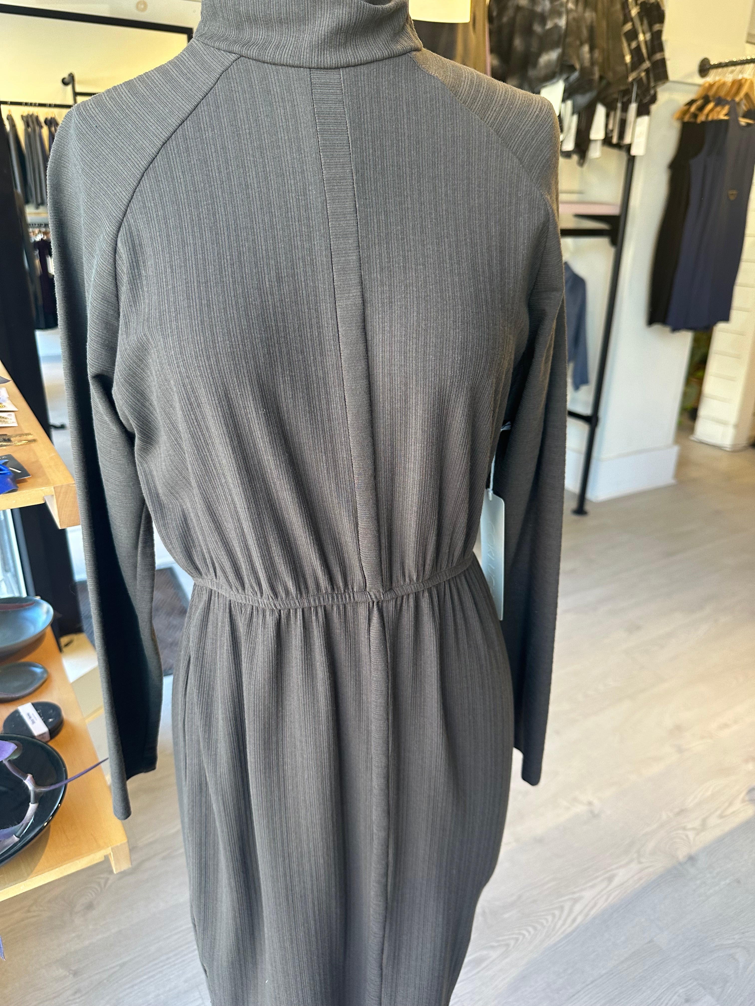 PRETTY Dress - Olive (Imperfect)