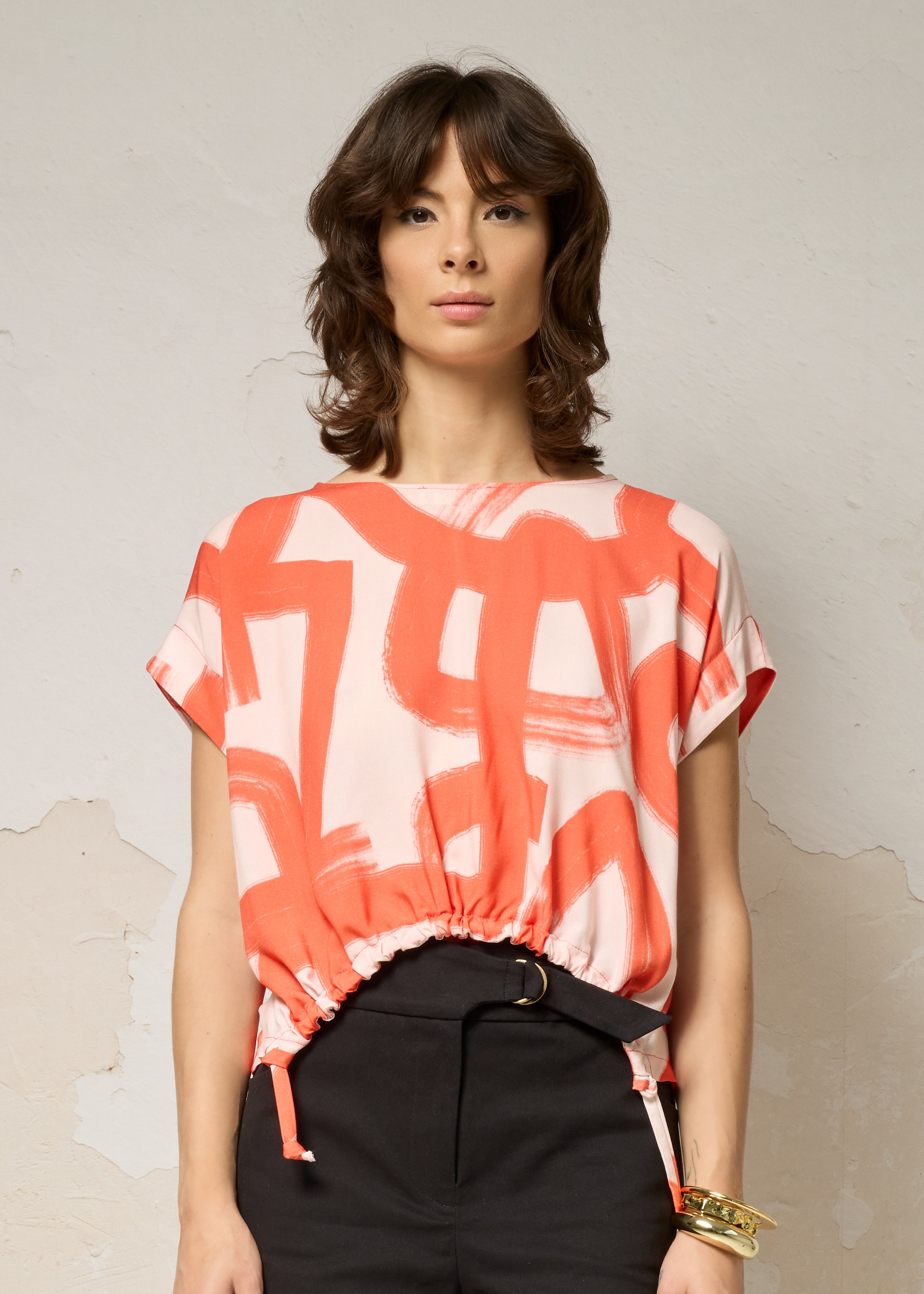 Haut NYX - Red Shodo