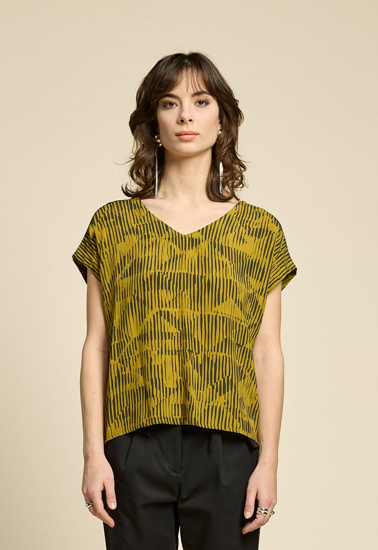 SILENCE Top - Curry Diamond