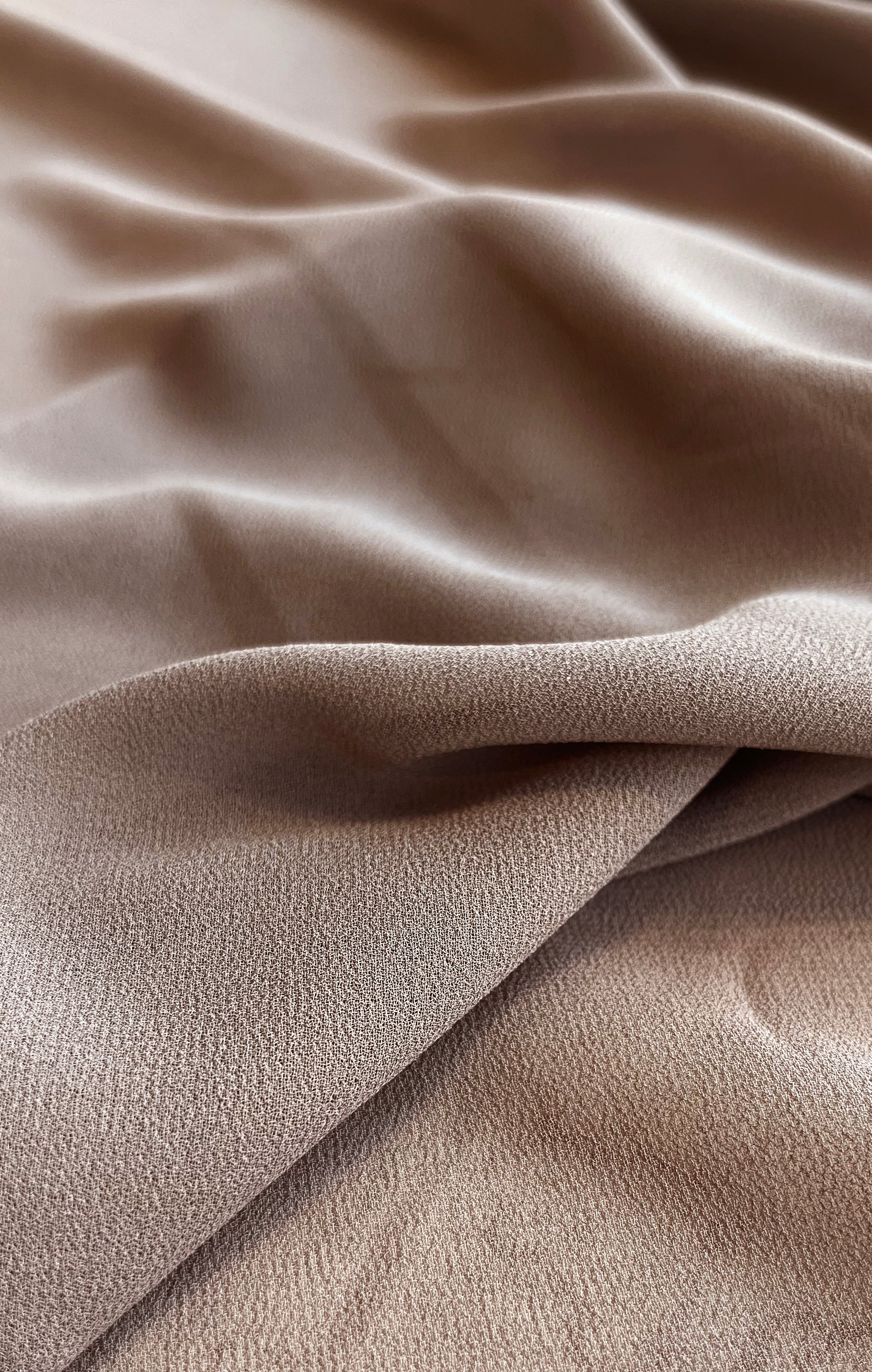 cokluch-tissu-voile-uni-taupe-polyester