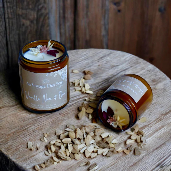 auvoyagedessens-bougie-chandelle-vanillenoire-oud
