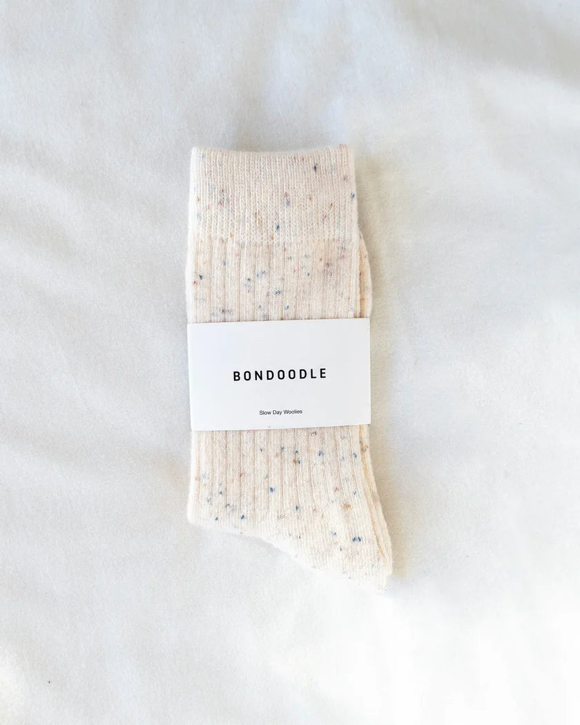 bondoodle-chaussettes-bas-laine-creme