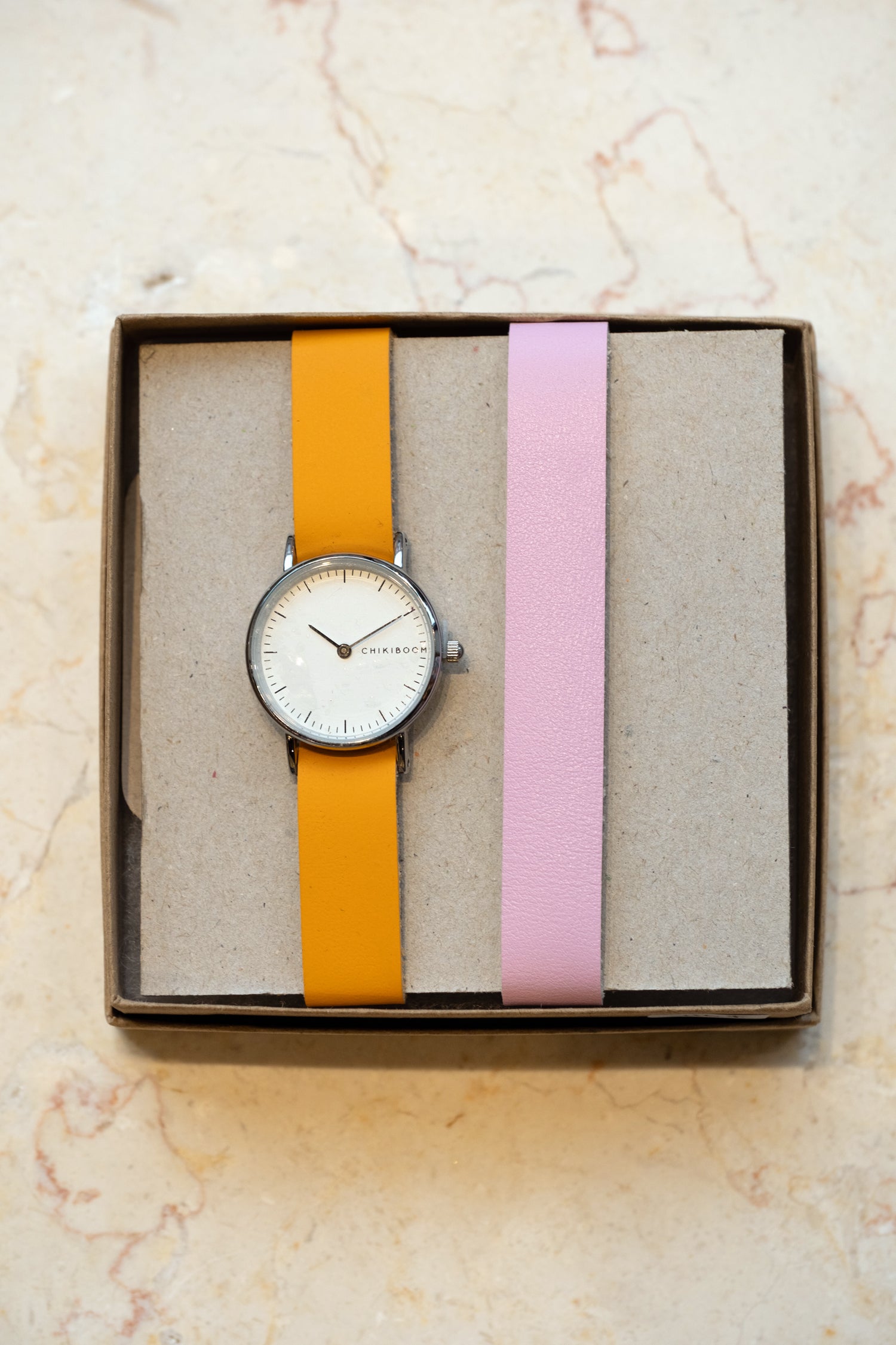 chikiboom-accessoires-bijoux-montres-bracelets-duos-cuir-jaune-rose-argent