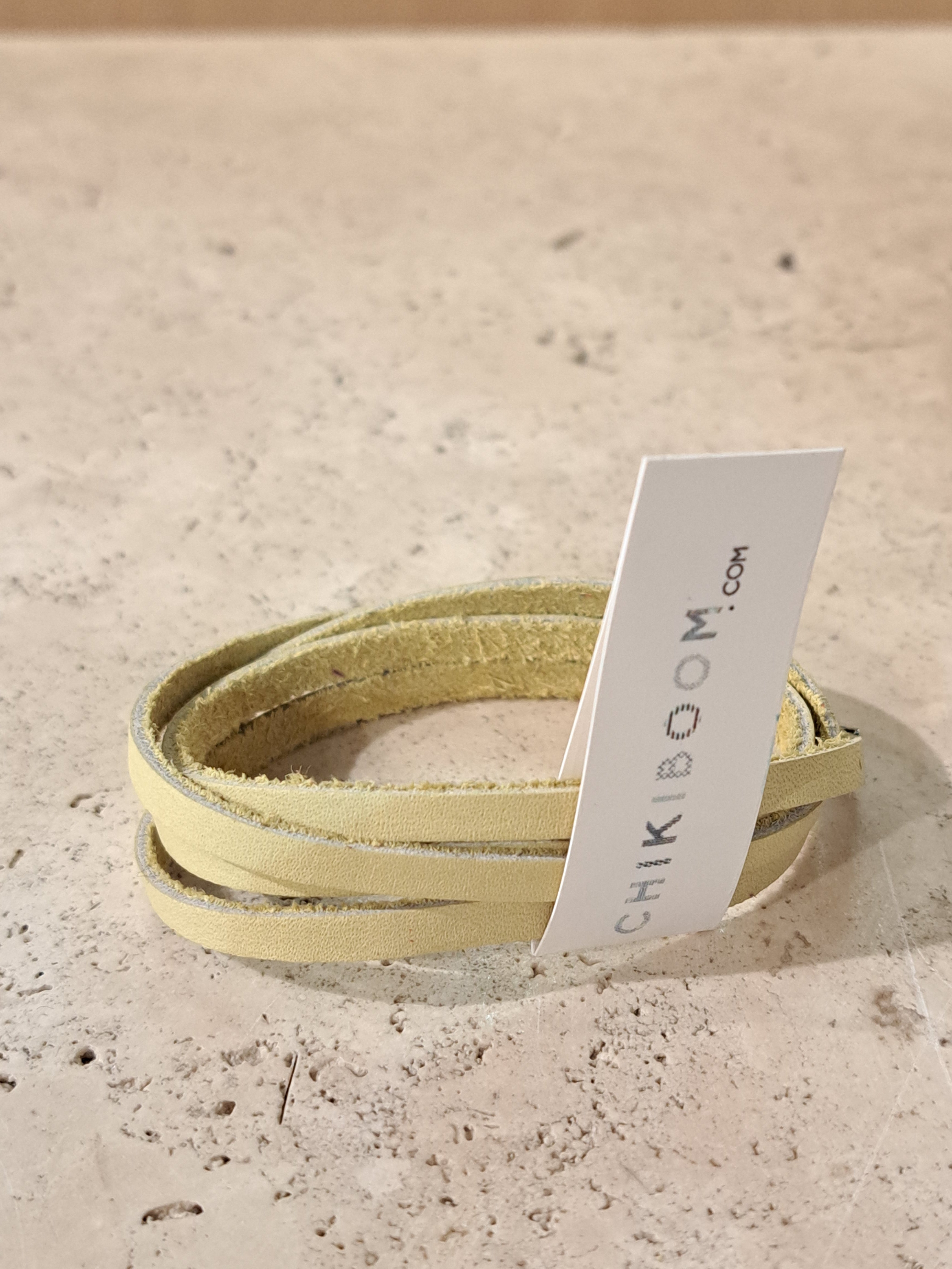 chikiboom-bijou-bacelets-4tours-cuir-chartreuse