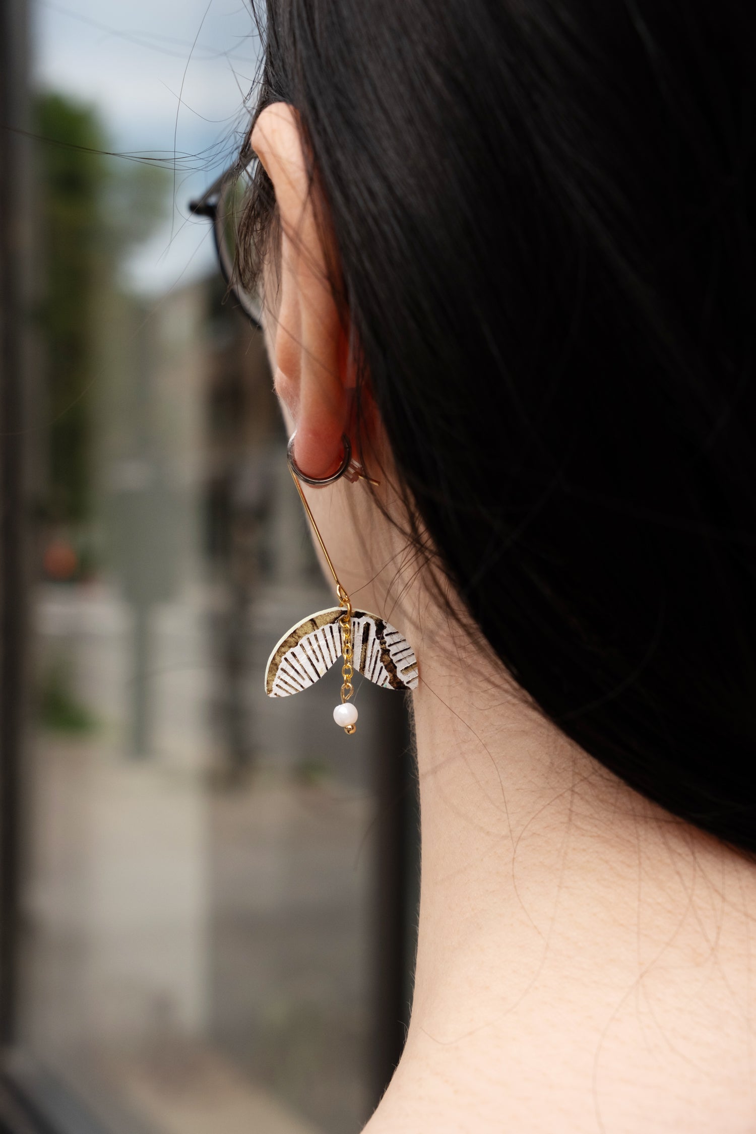 chikiboom-bijou-bouclesdoreilles-fjord-cuir-menthe-abstrait