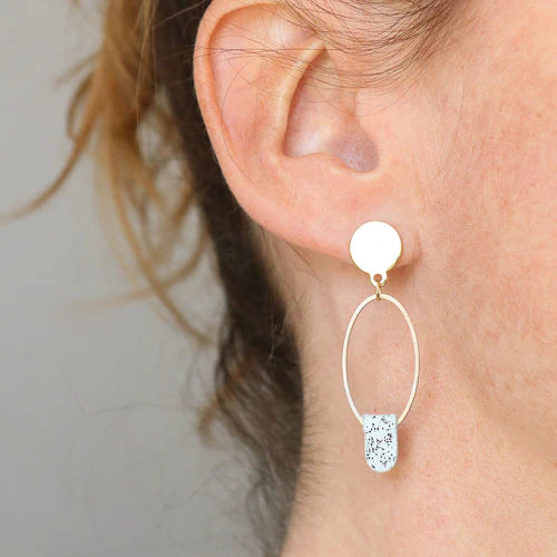 chikiboom-bijoux-bouclesdoreilles-janette-cuir-or-petitspoints