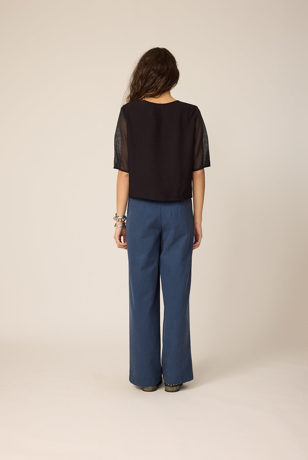 chlo-par-cokluch-haut-blouse-dylan-noir-pantalon-romeo-navy-ah2627