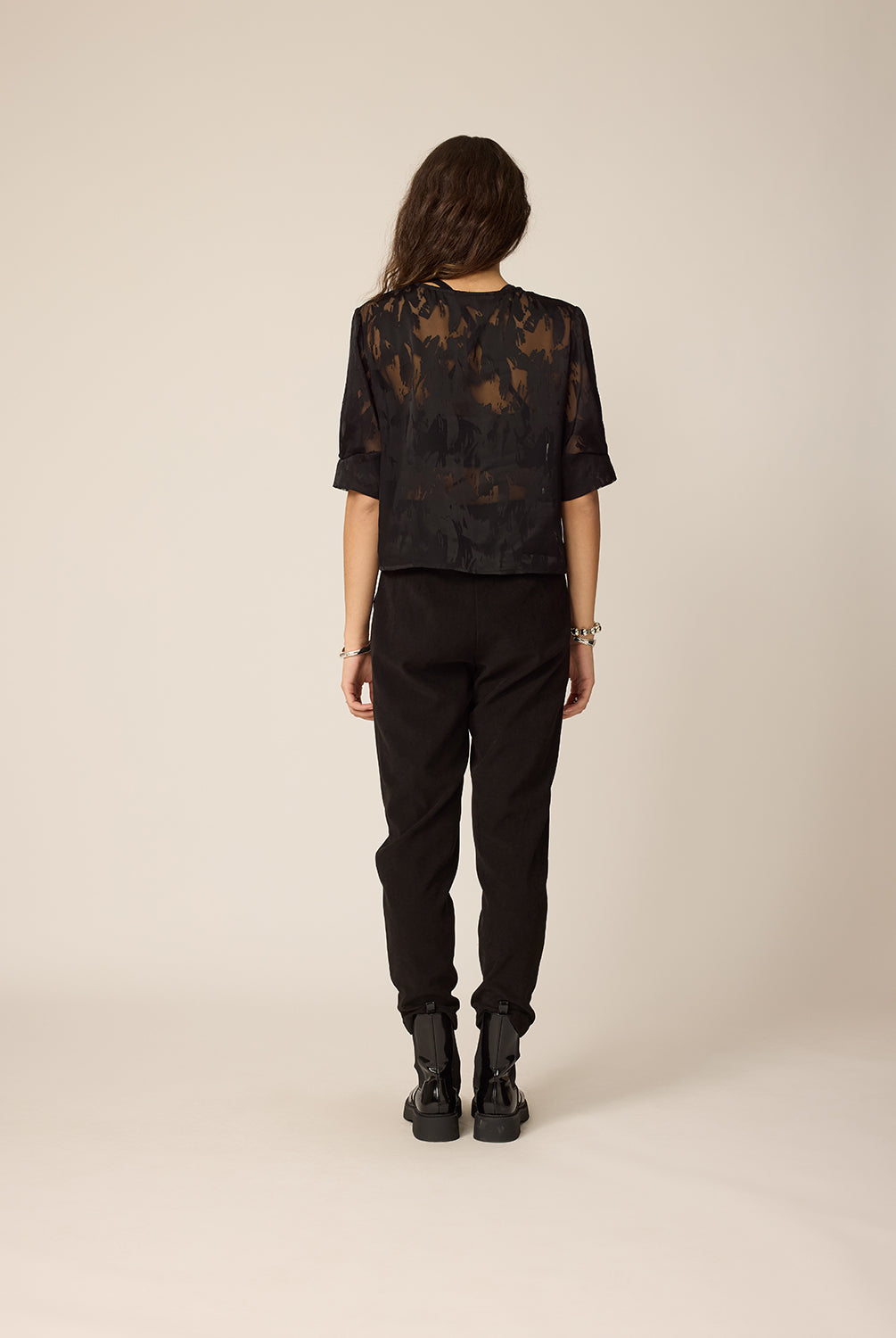 chlo-par-cokluch-haut-blouse-vaya-noir-pantalon-joey-noir-ah2627-holiday