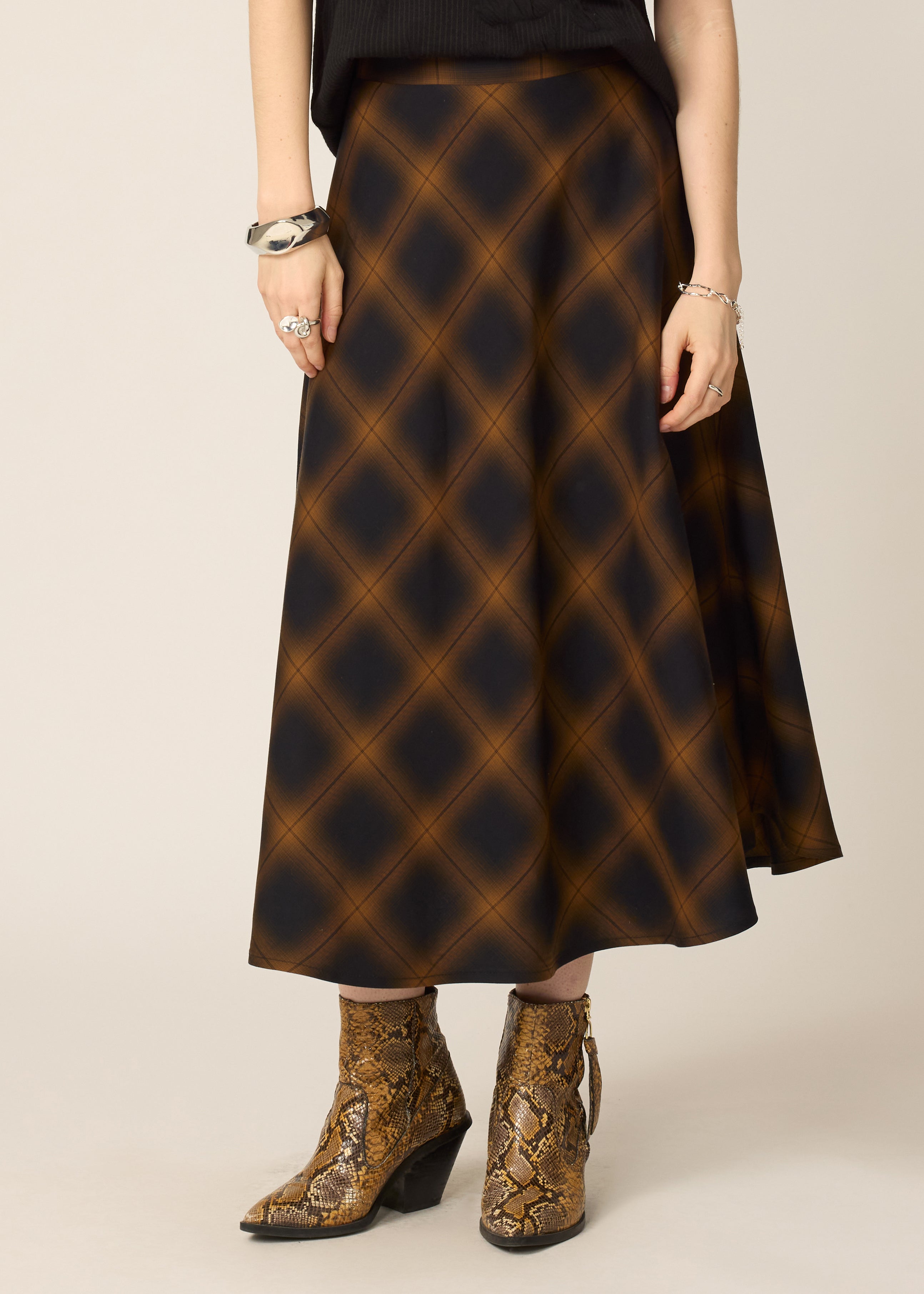 chlo-par-cokluch-jupe-beth-plaid-tan-ah2627