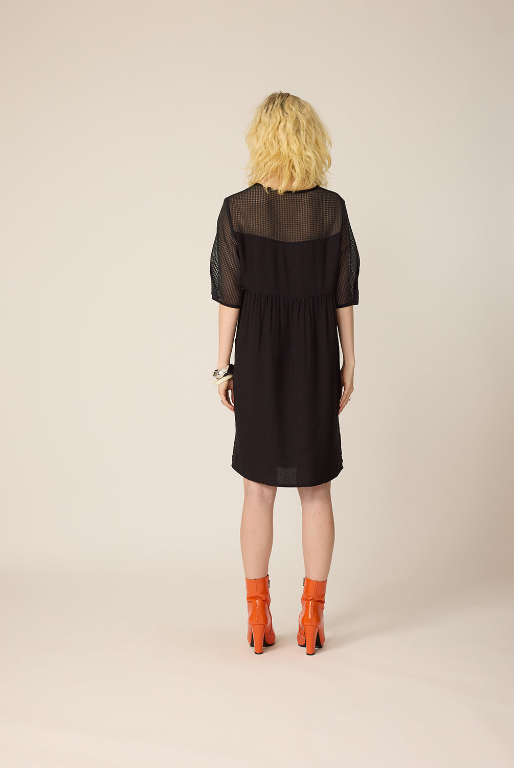 chlo-par-cokluch-robe-emily-noir-ah2627