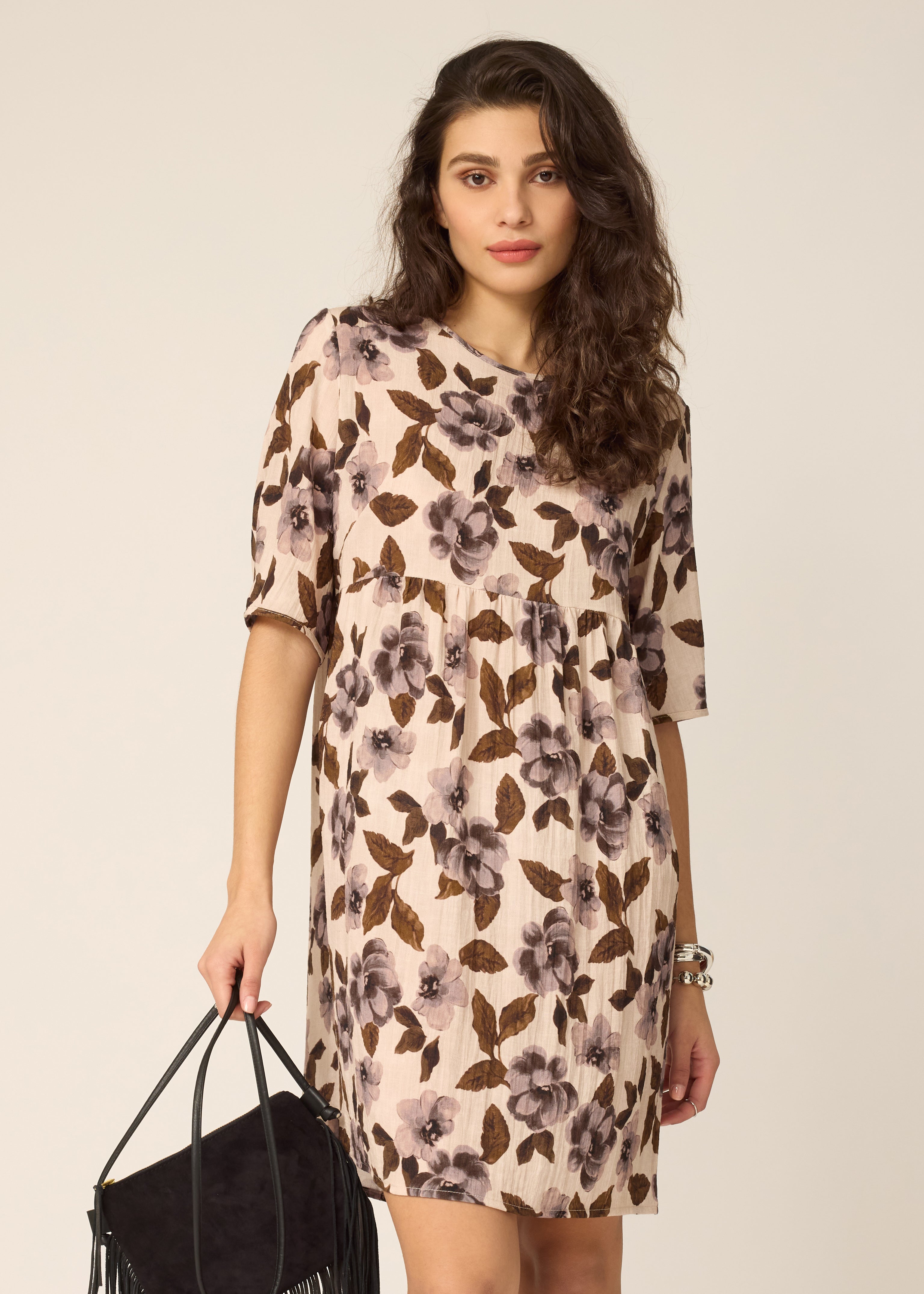 chlo-par-cokluch-robe-emma-flowers-naturel-ah2627
