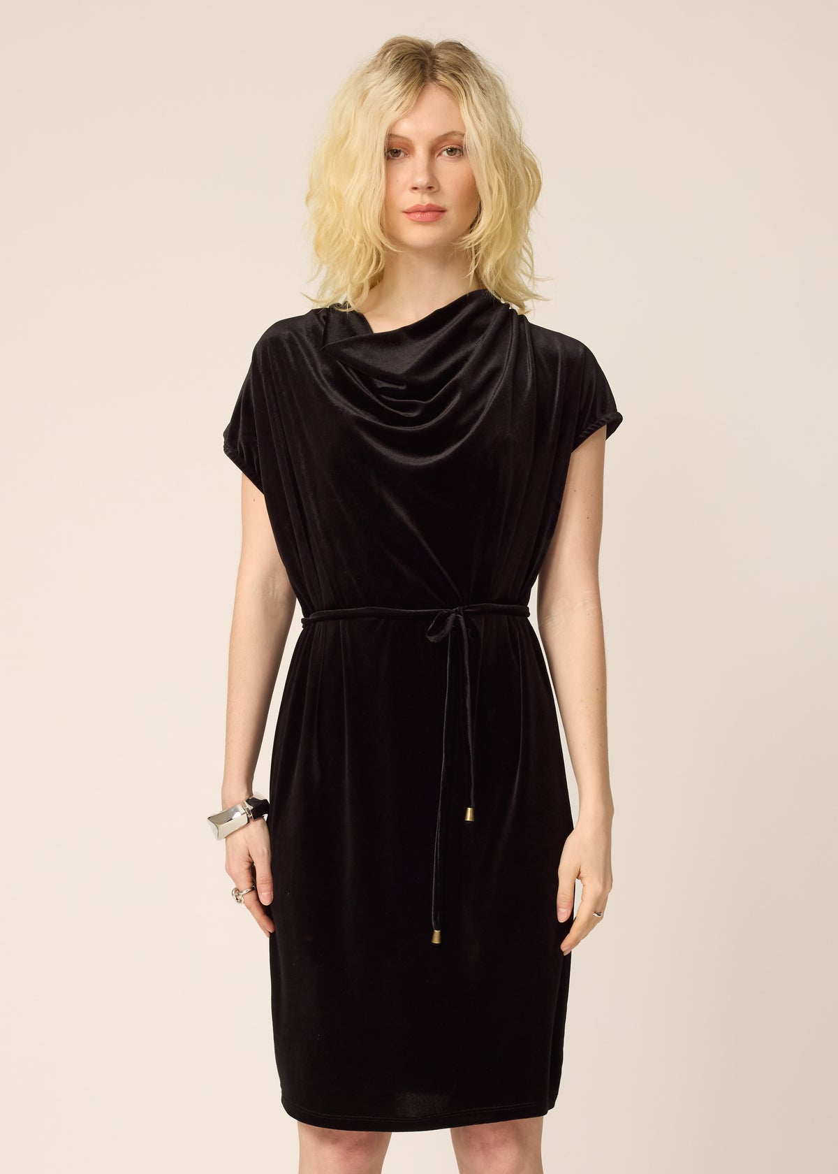 chlo-par-cokluch-robe-flea-noir-ah2627-holiday