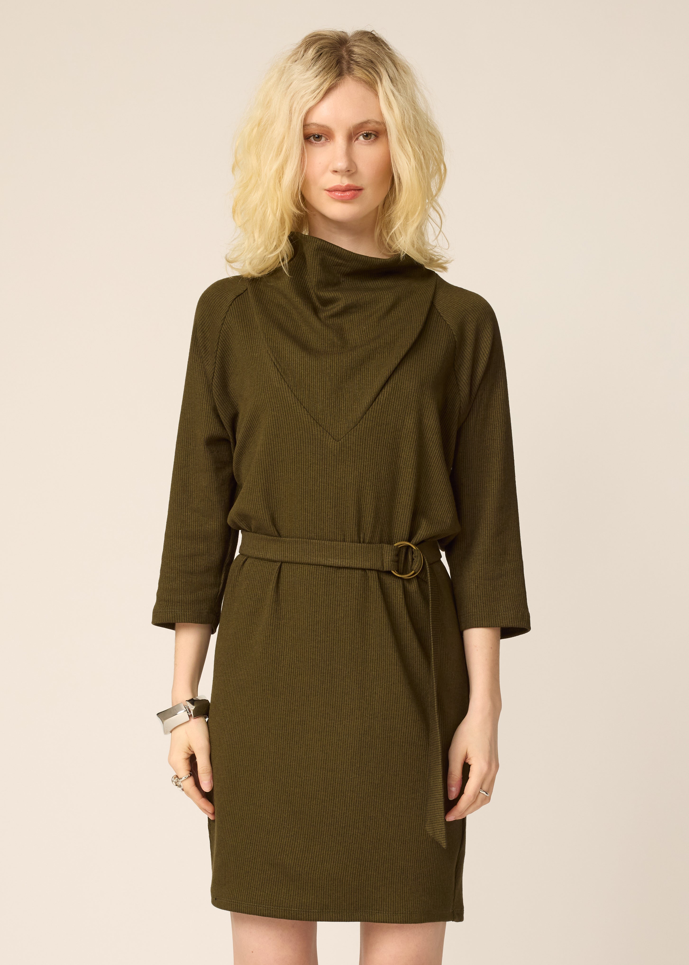 chlo-par-cokluch-robe-mariam-olive-ah2627