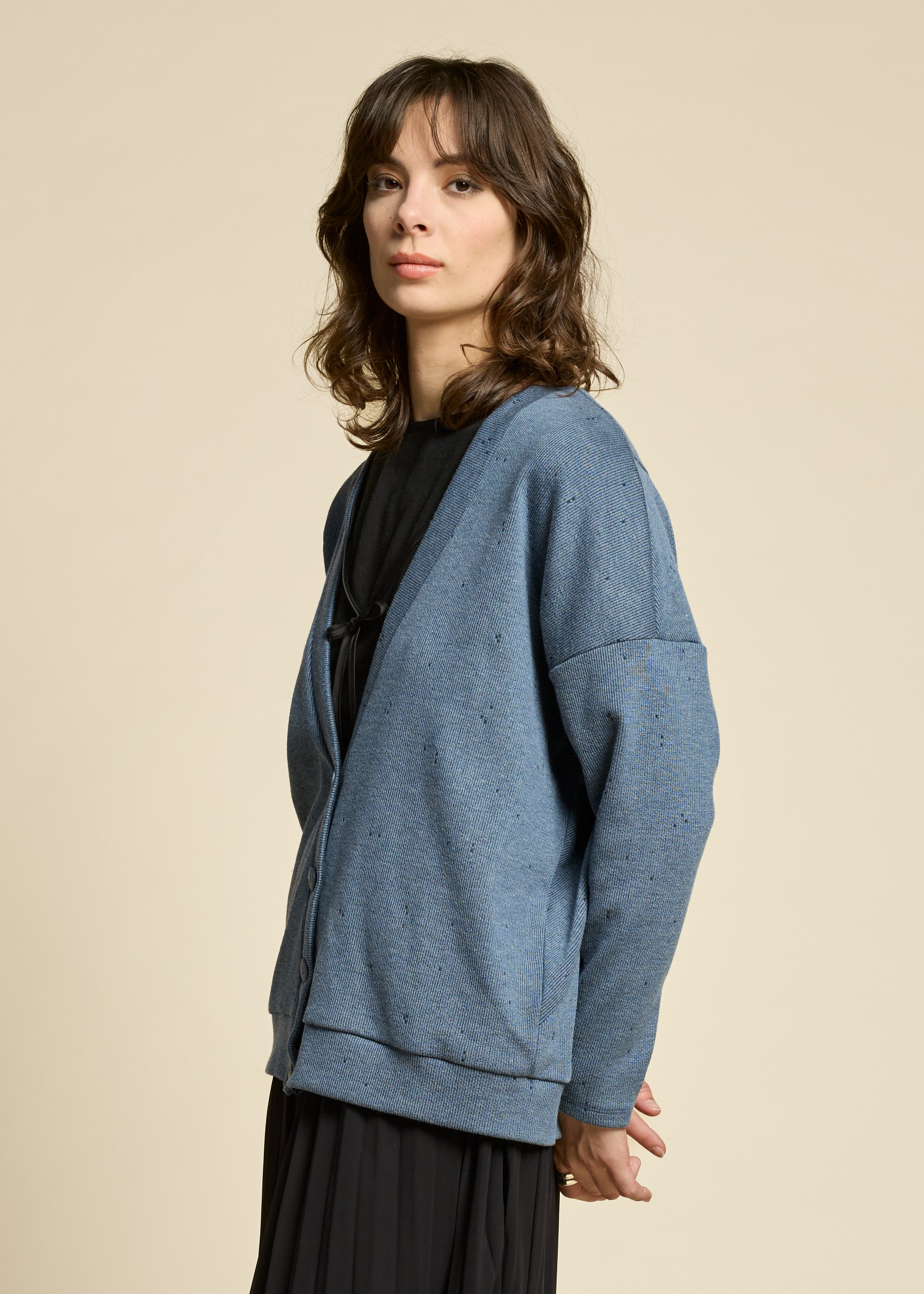 cokluch-cardigan-pardessus-cendres-denim-ah2526